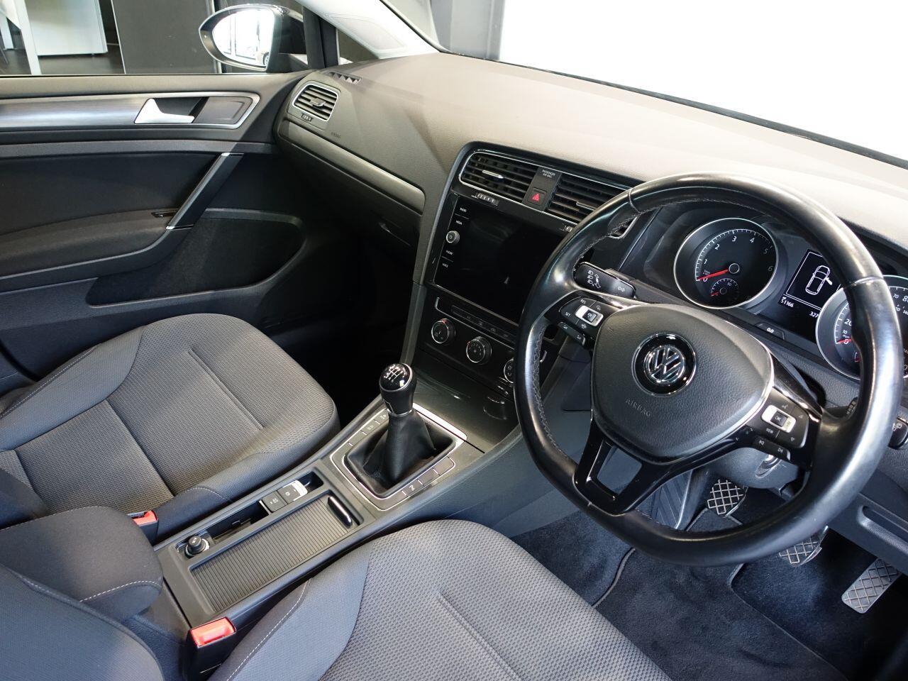 Volkswagen Golf - Image 2