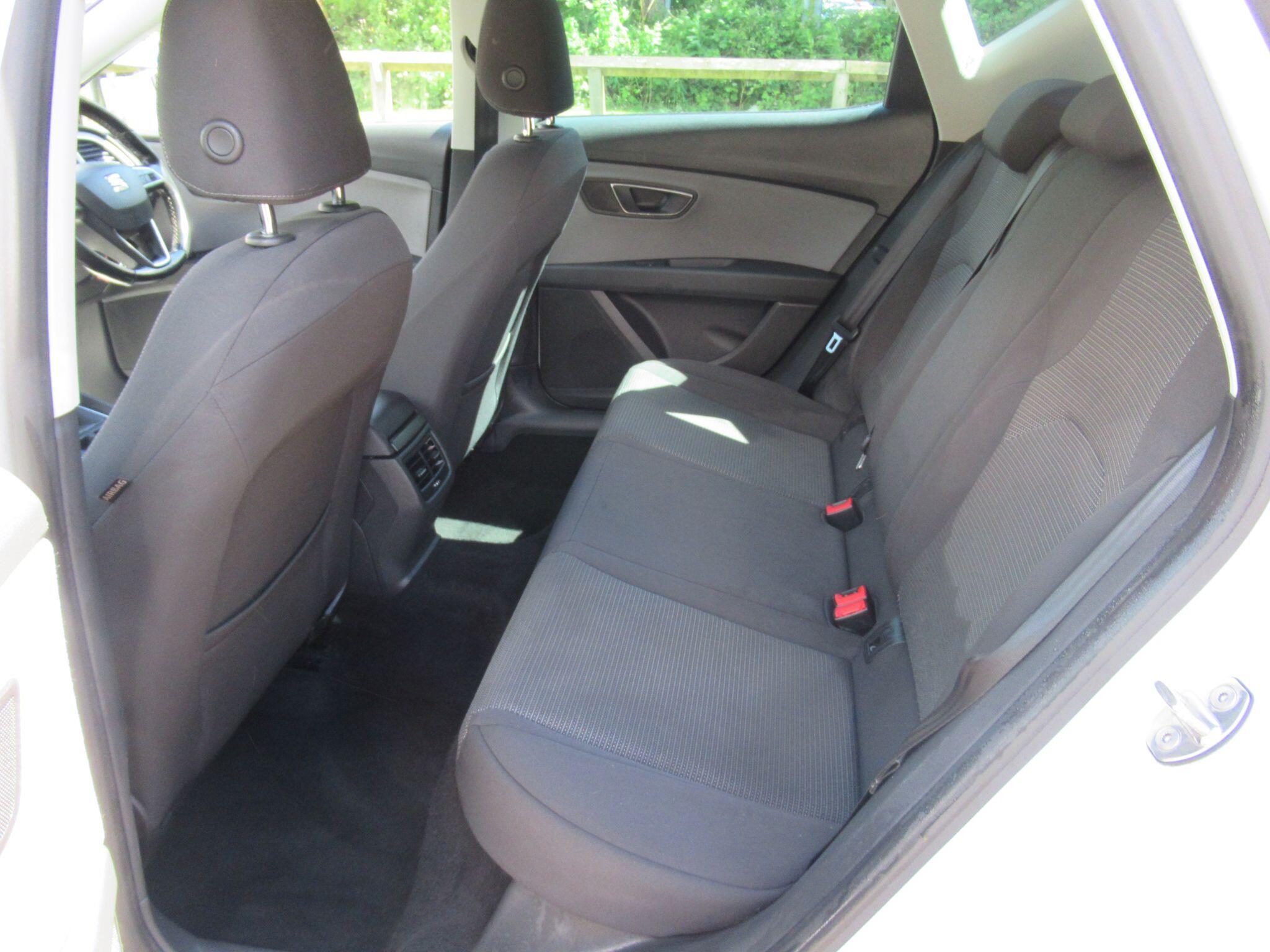 SEAT Leon - Image 14