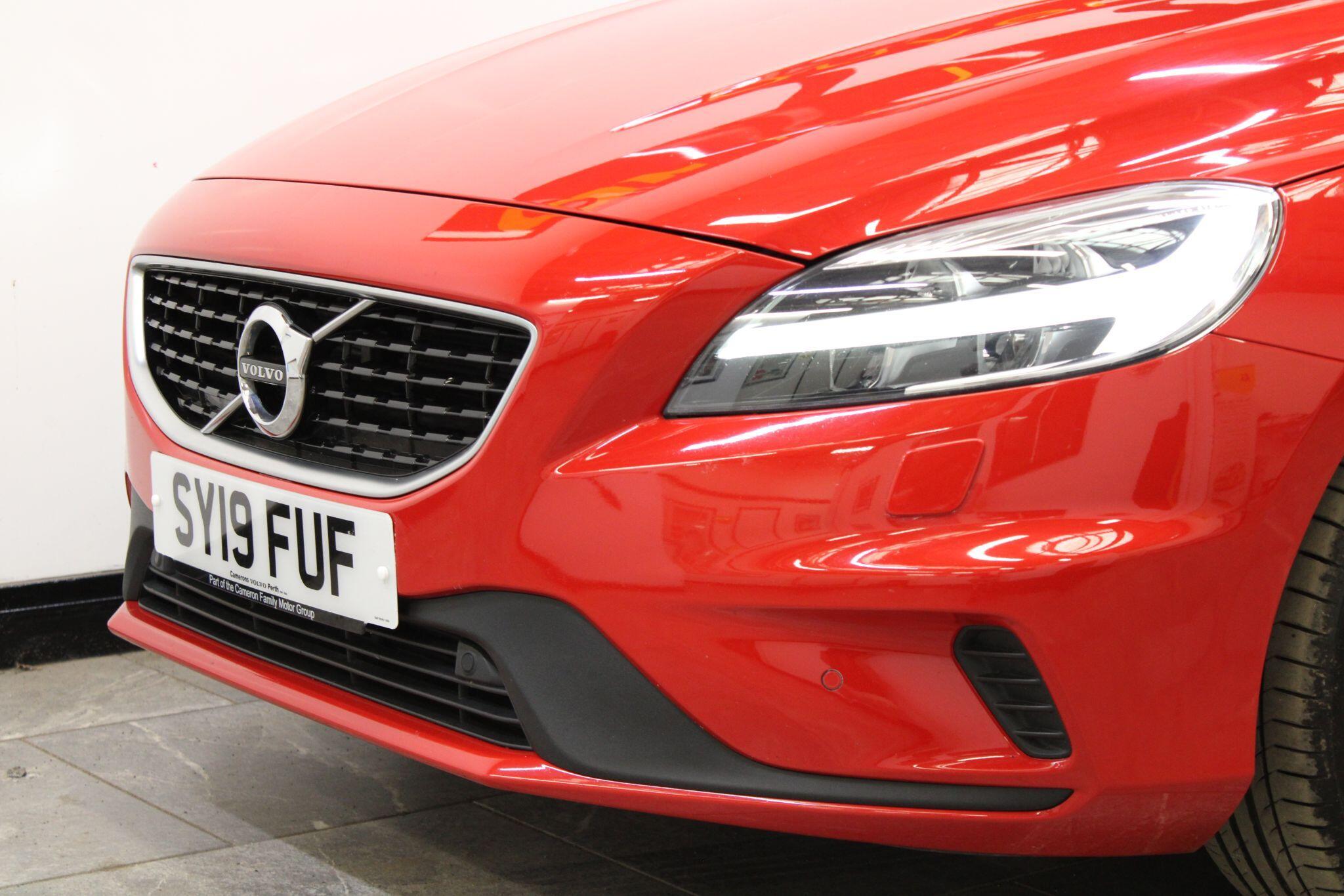 Volvo V40 - Image 24