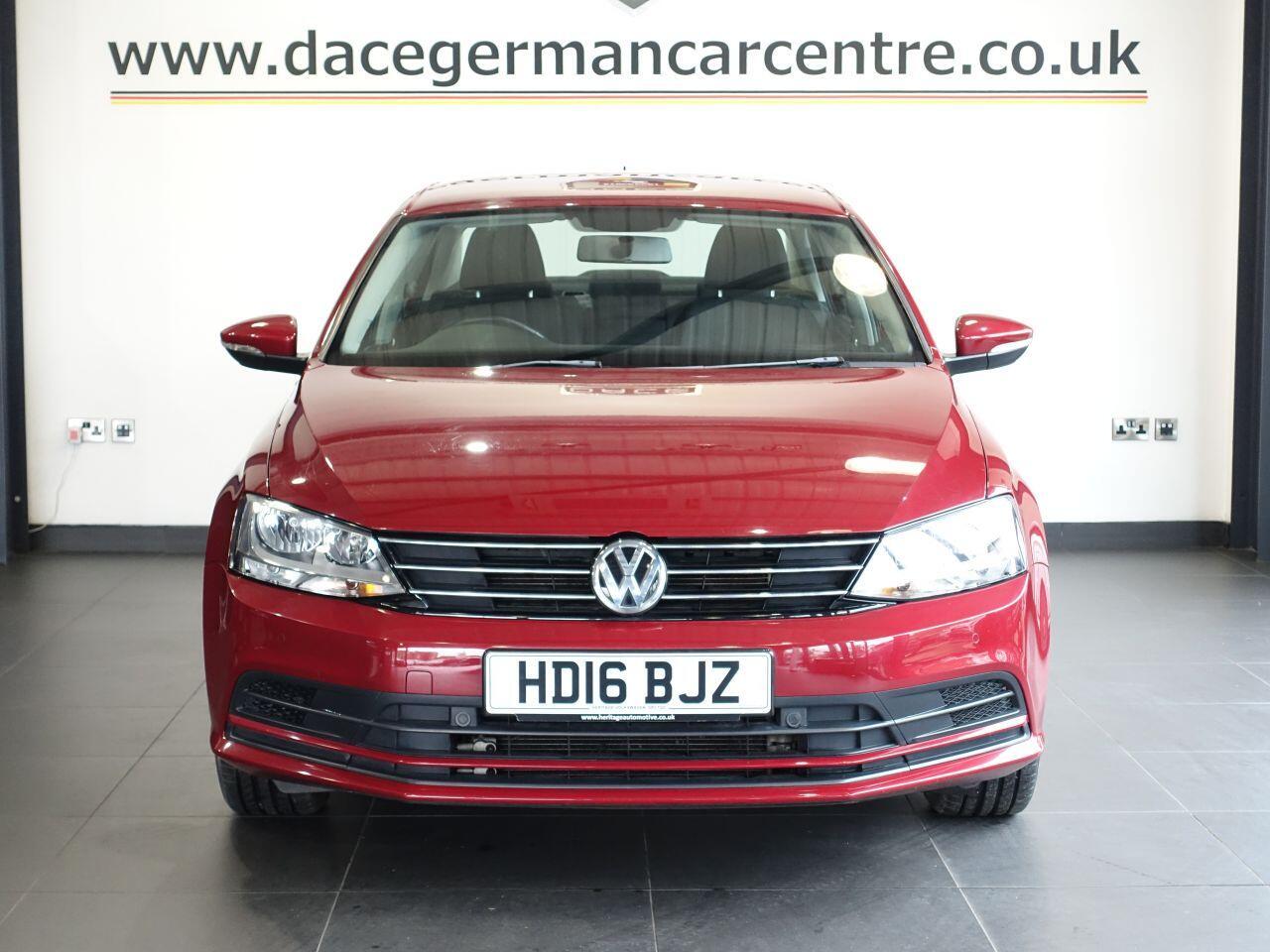 Volkswagen Jetta - Image 6