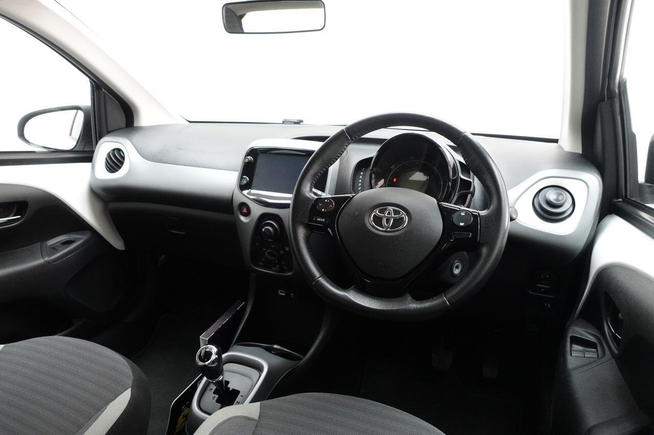Toyota Aygo - Image 15