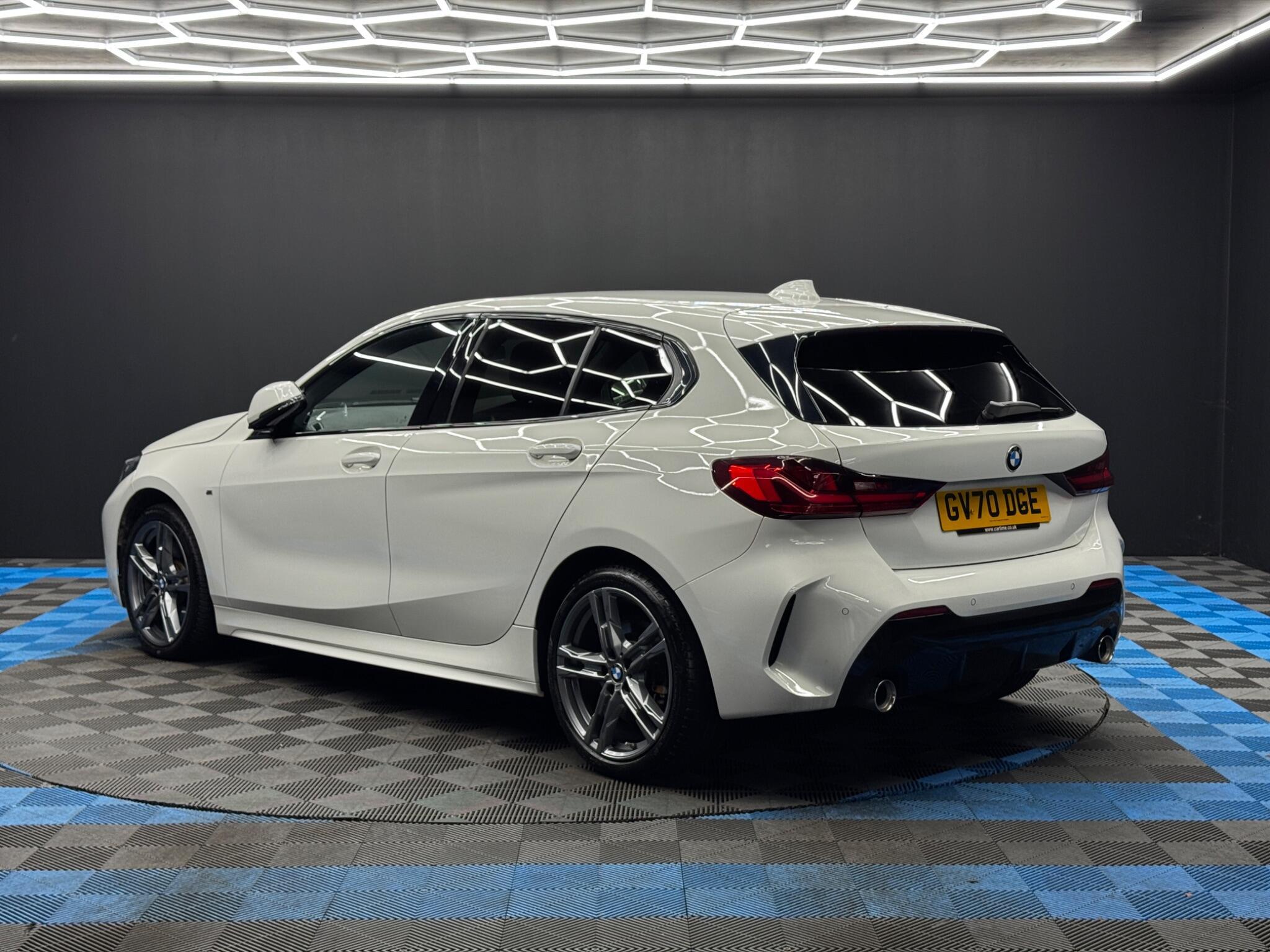 BMW 1 Series - Image 7