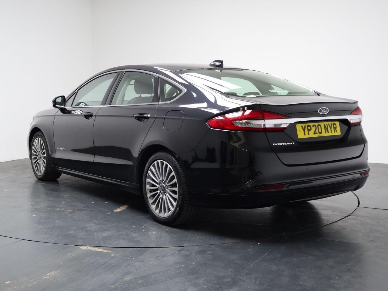 Ford Mondeo - Image 9