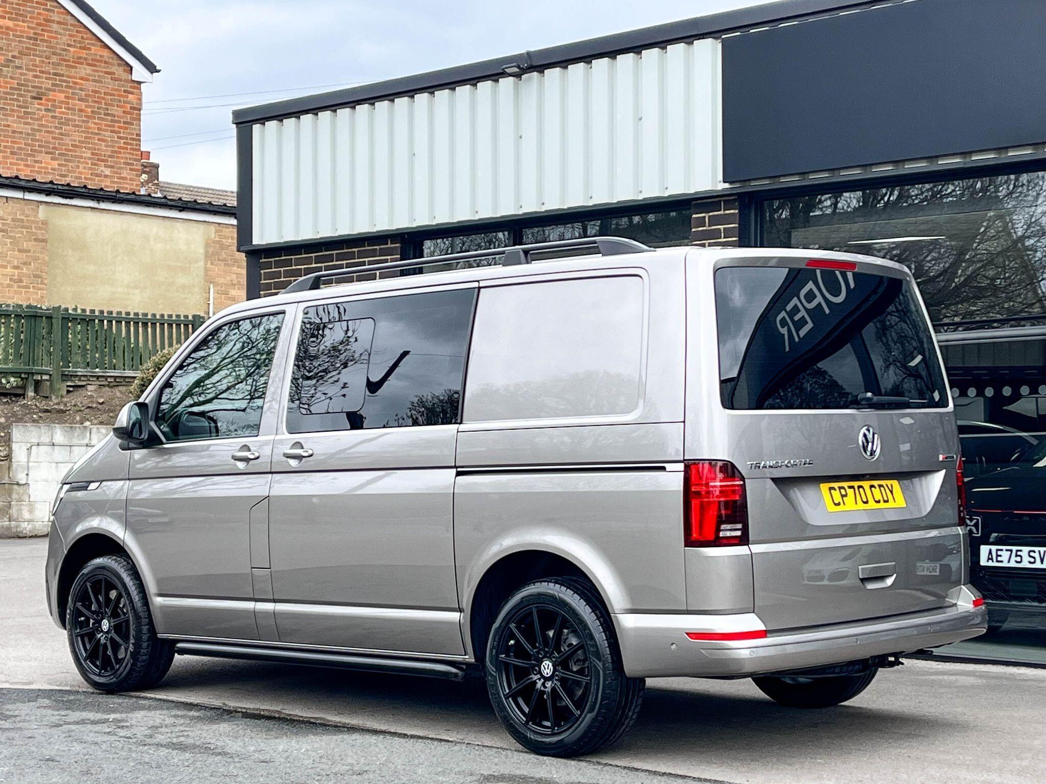 Volkswagen Transporter - Image 4