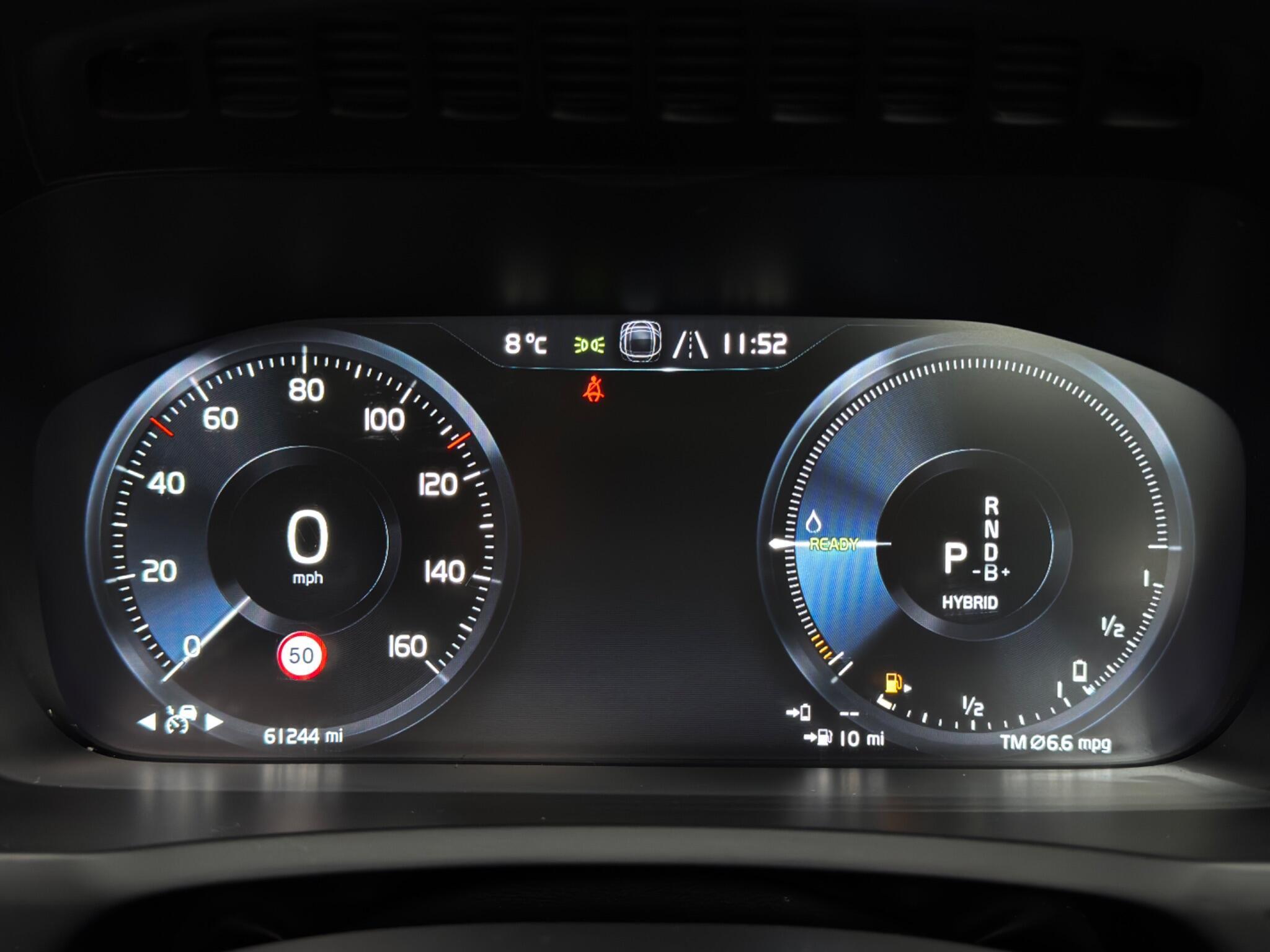 Volvo XC90 - Image 23