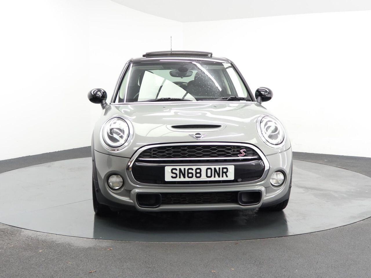 MINI Hatch - Image 5