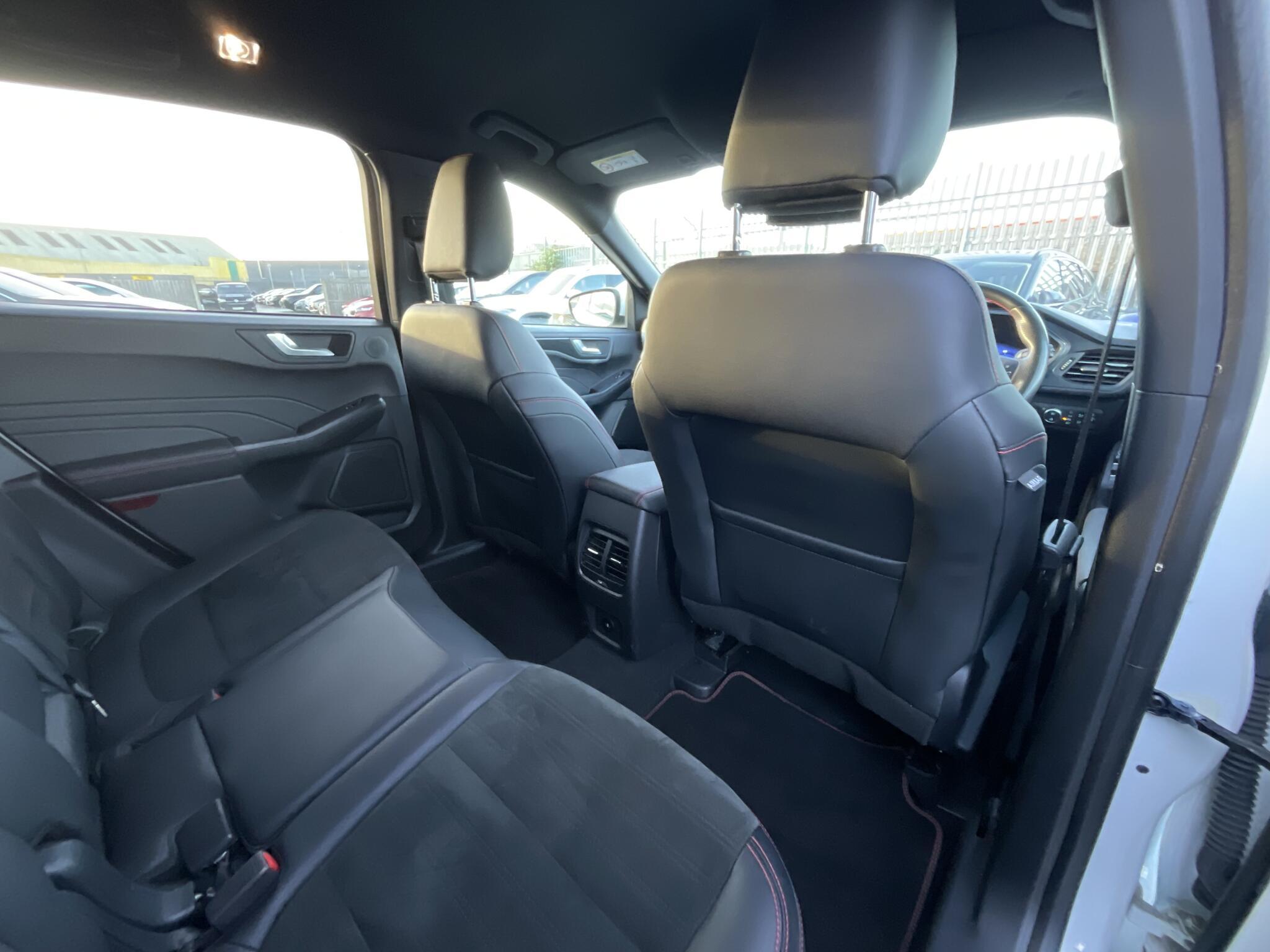 Ford Kuga - Image 9