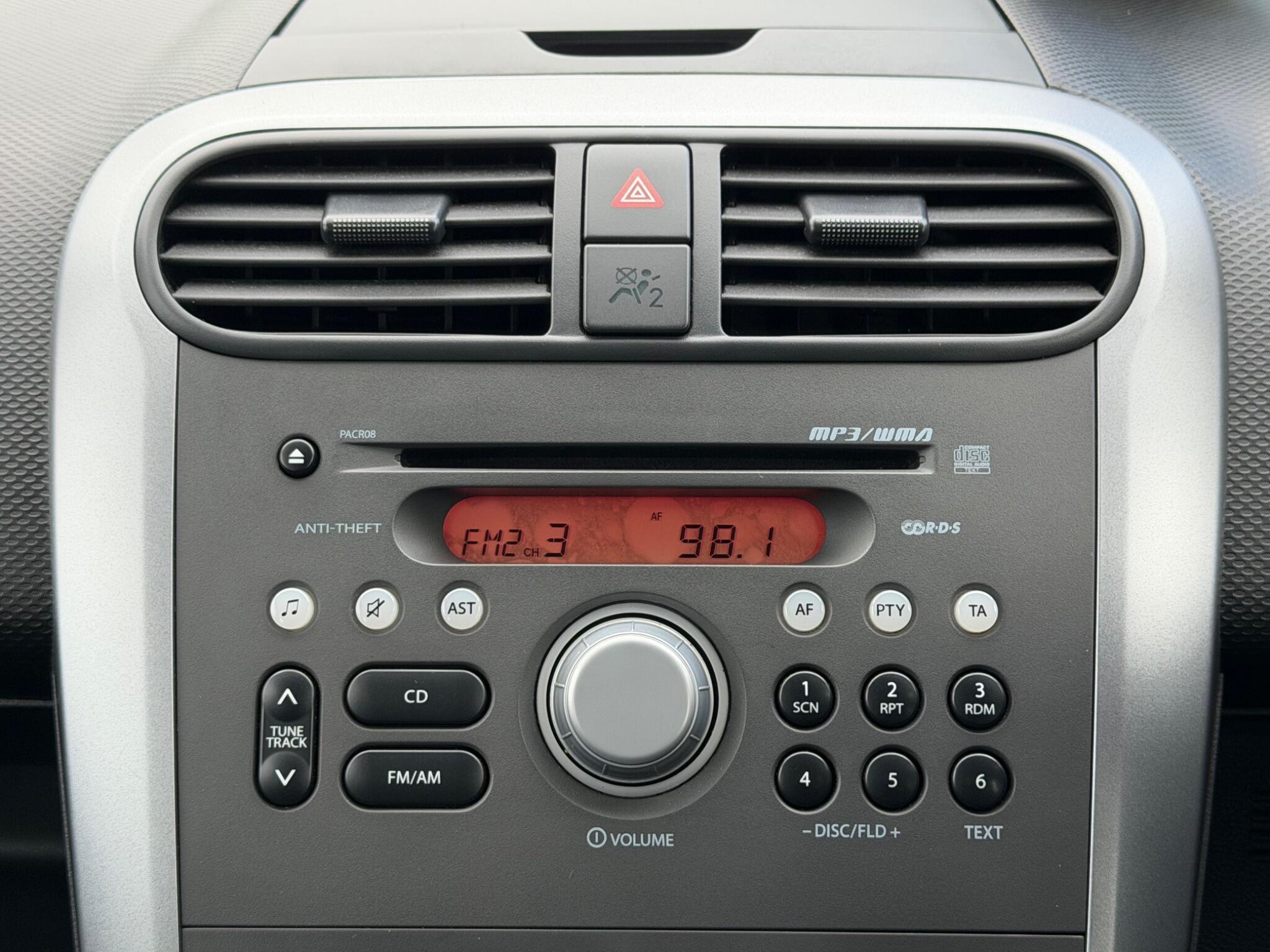 Suzuki Splash - Image 19