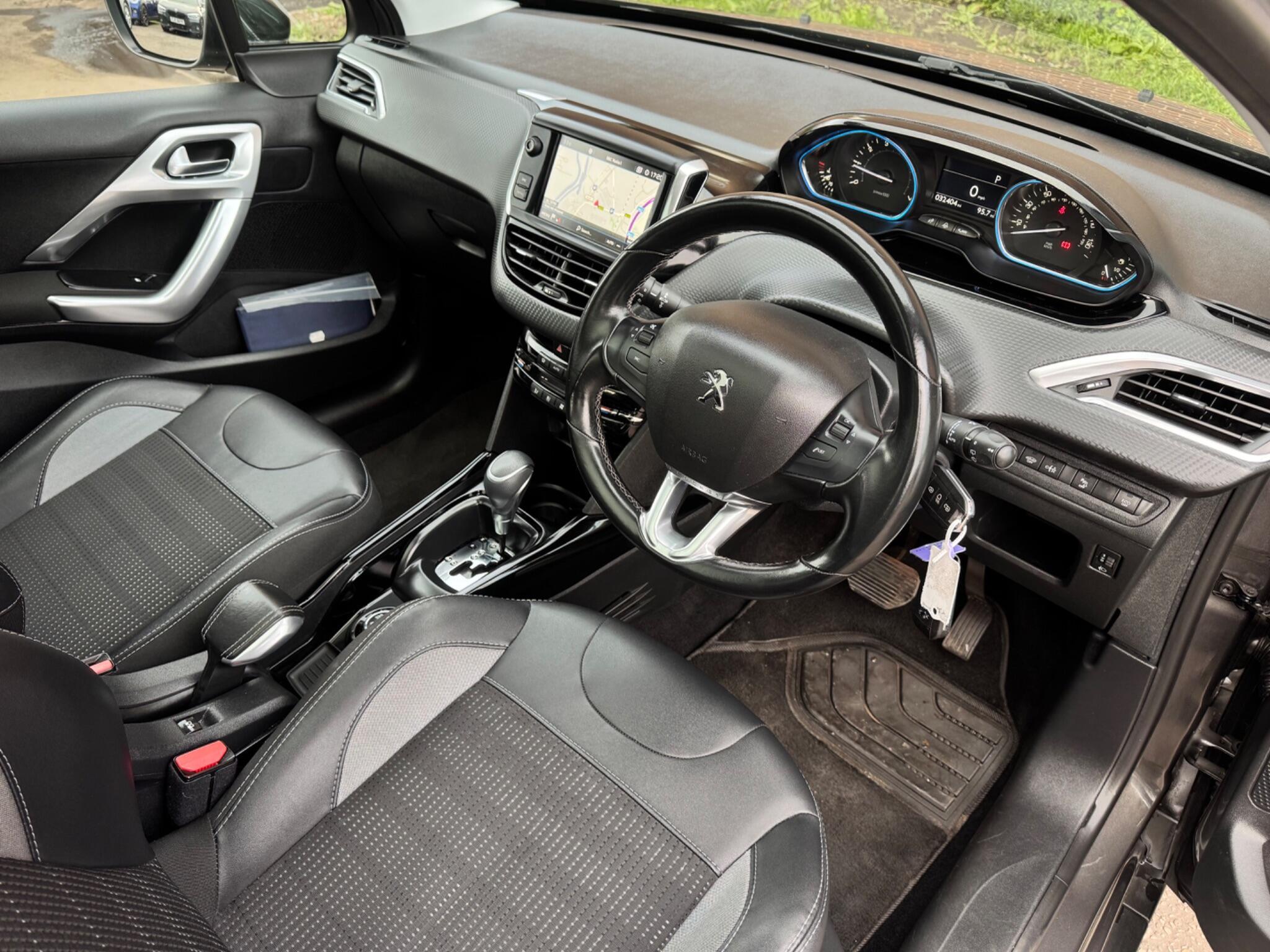 Peugeot 2008 - Image 28