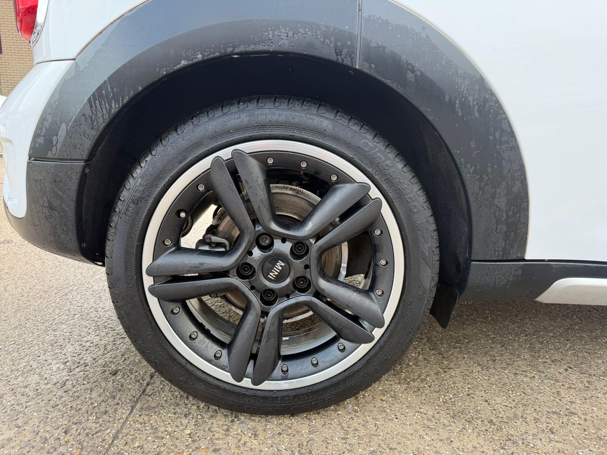 MINI Clubman - Image 22