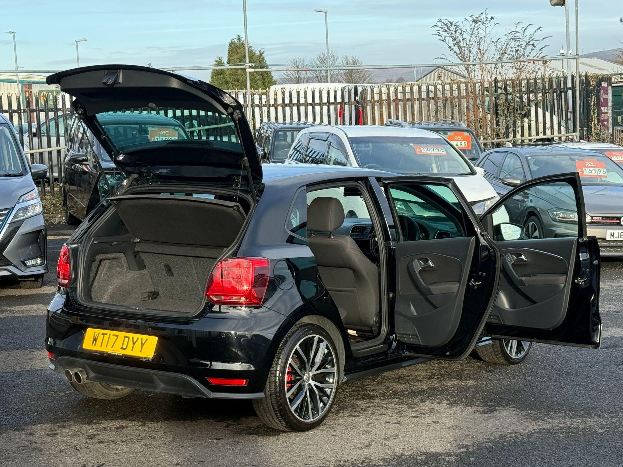 Volkswagen Polo - Image 2