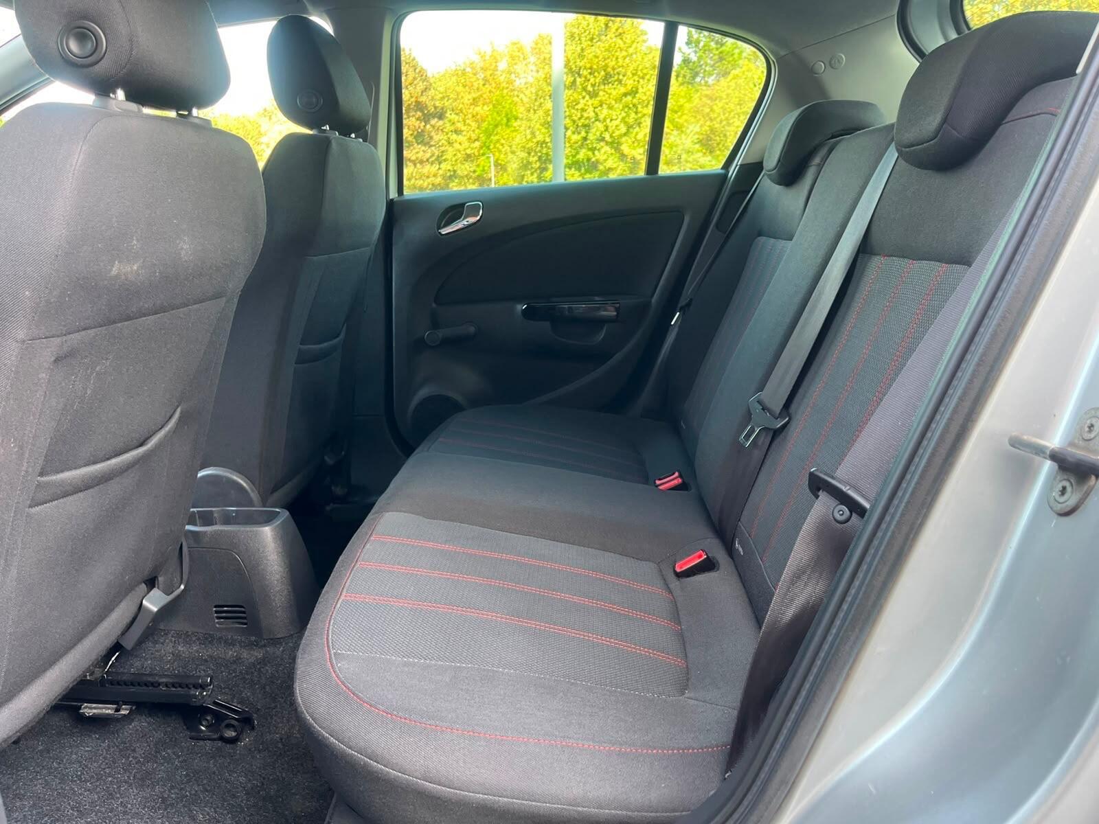 Vauxhall Corsa - Image 8