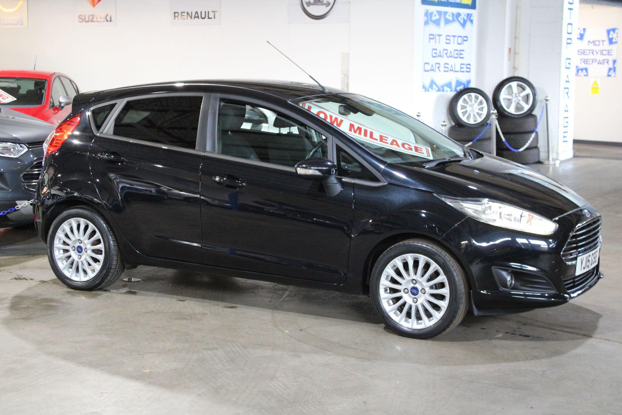 Ford Fiesta - Image 14