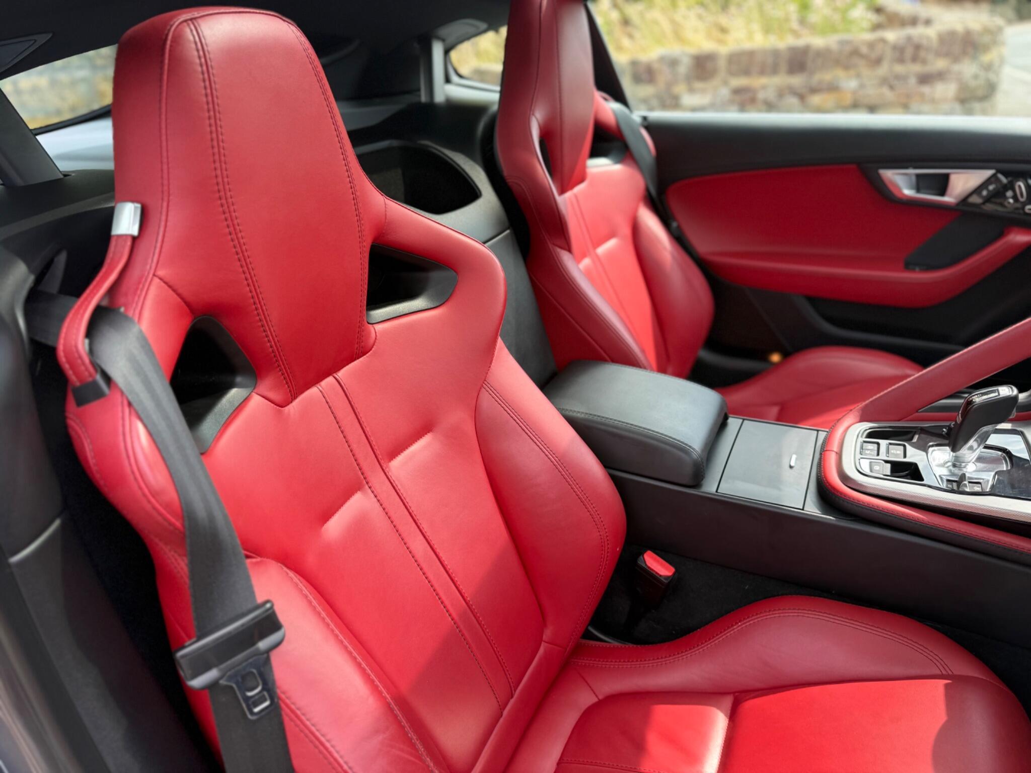 Jaguar F-Type - Image 13