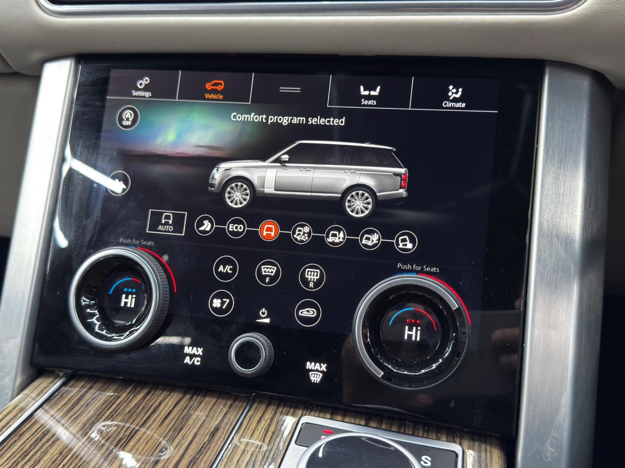 Land Rover Range Rover - Image 46