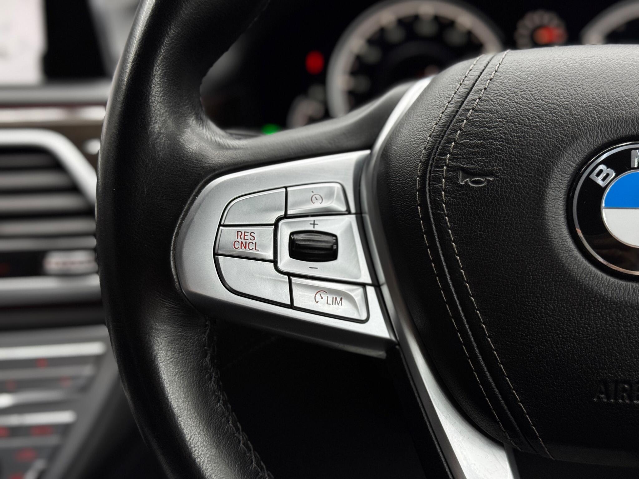 BMW 7 Series - Image 20