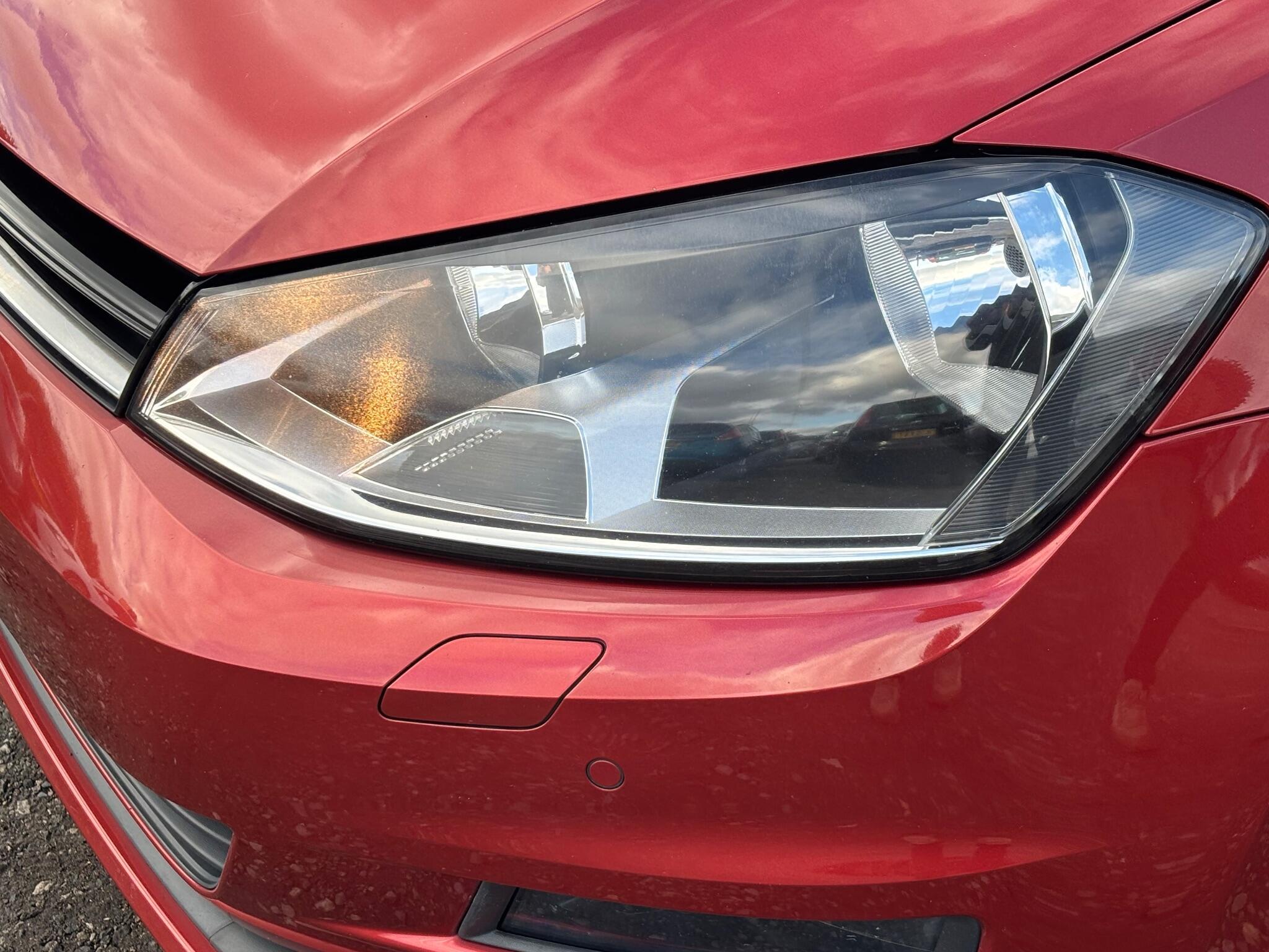 Volkswagen Golf - Image 24