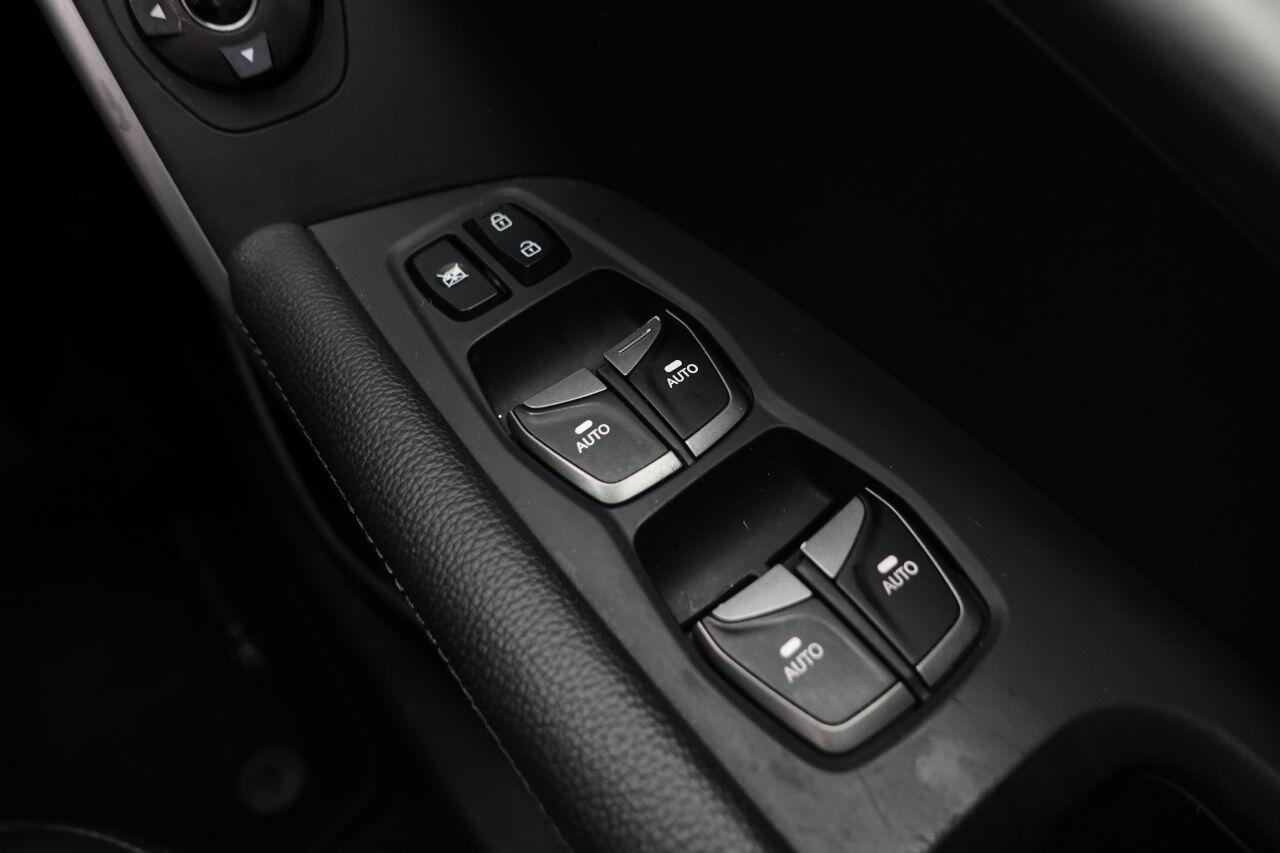 Hyundai Santa Fe - Image 51