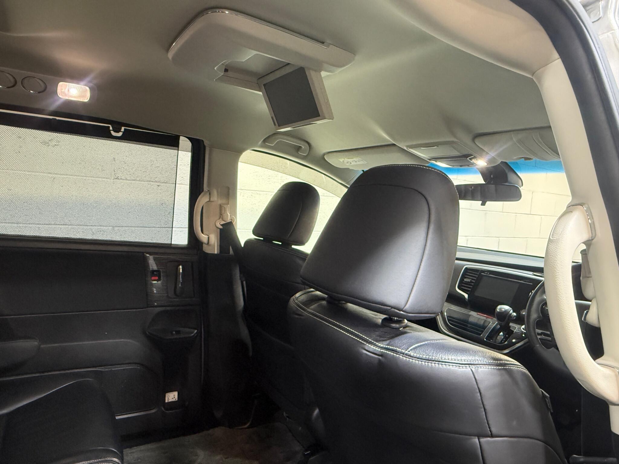 Honda Odyssey - Image 12