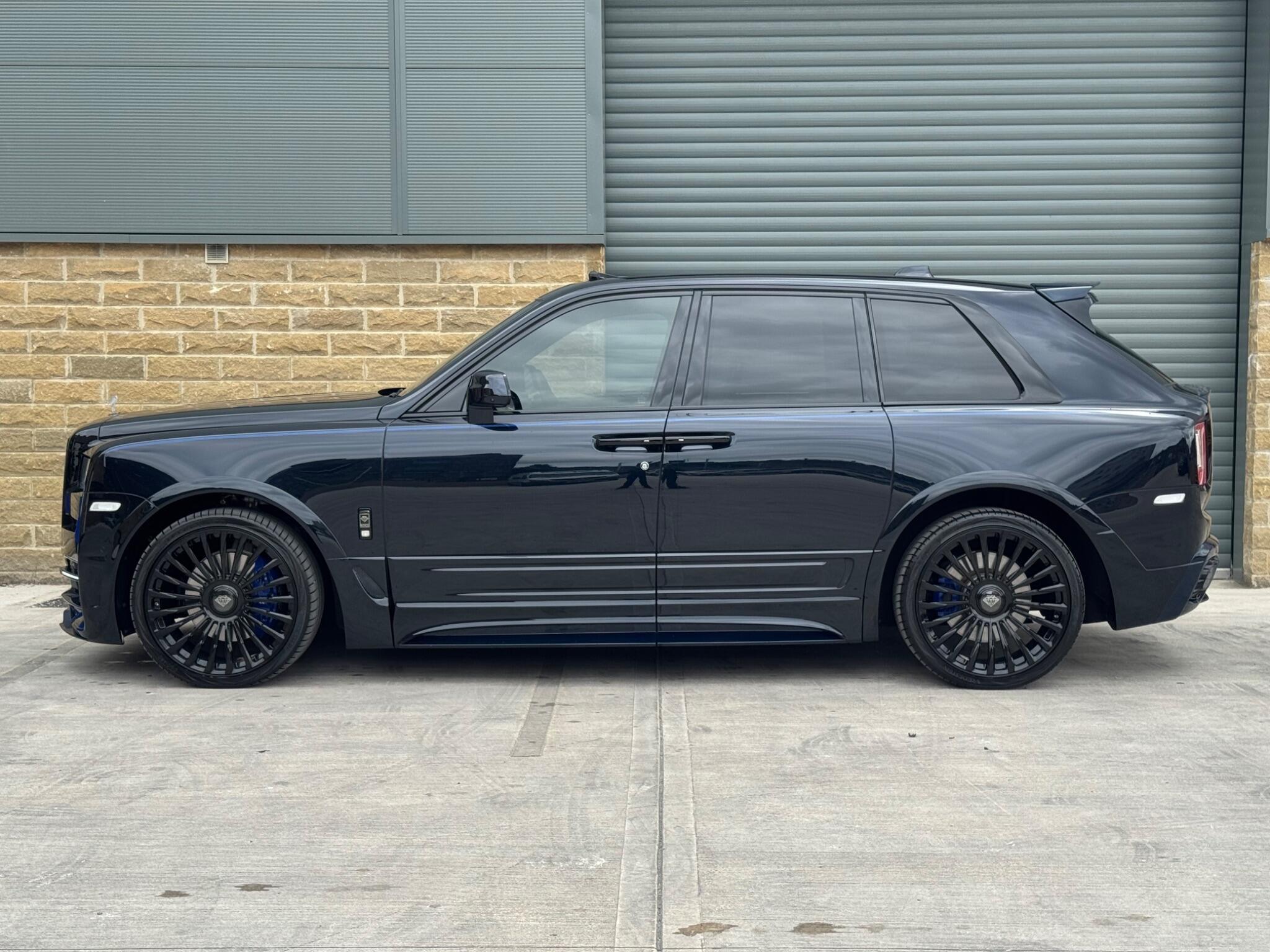 Rolls-Royce Cullinan - Image 2