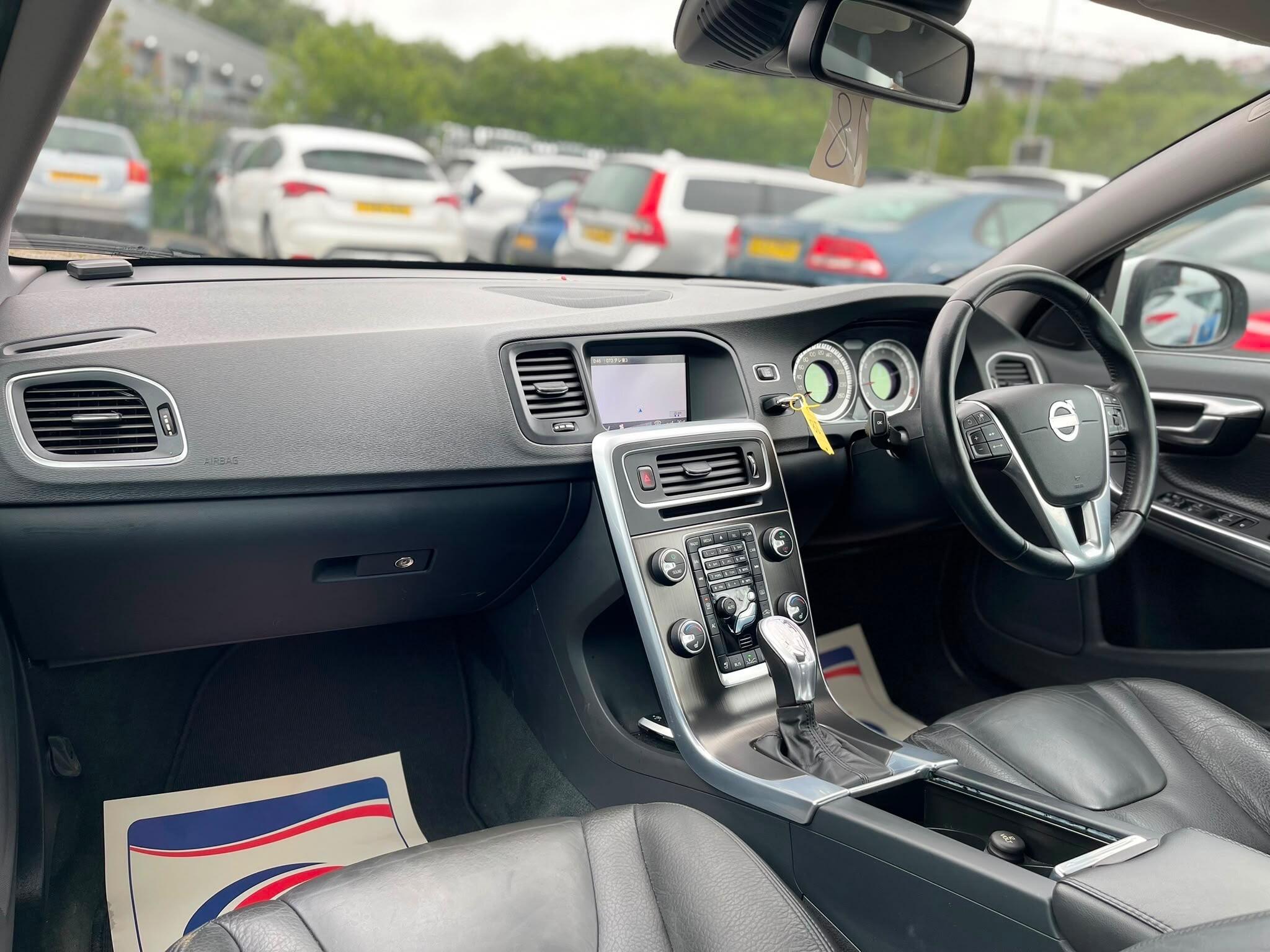 Volvo S60 - Image 16