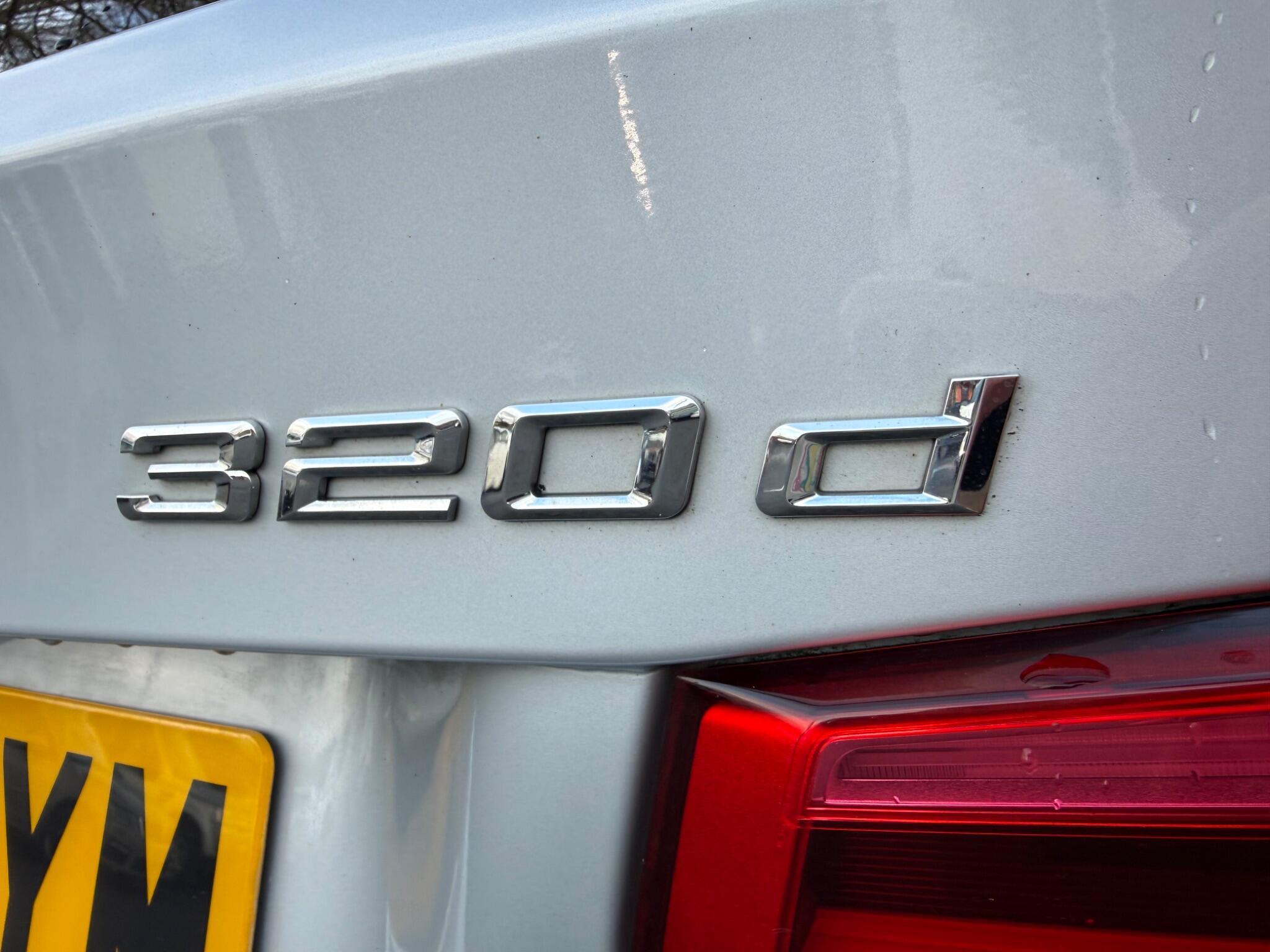 BMW 3 Series - Image 25