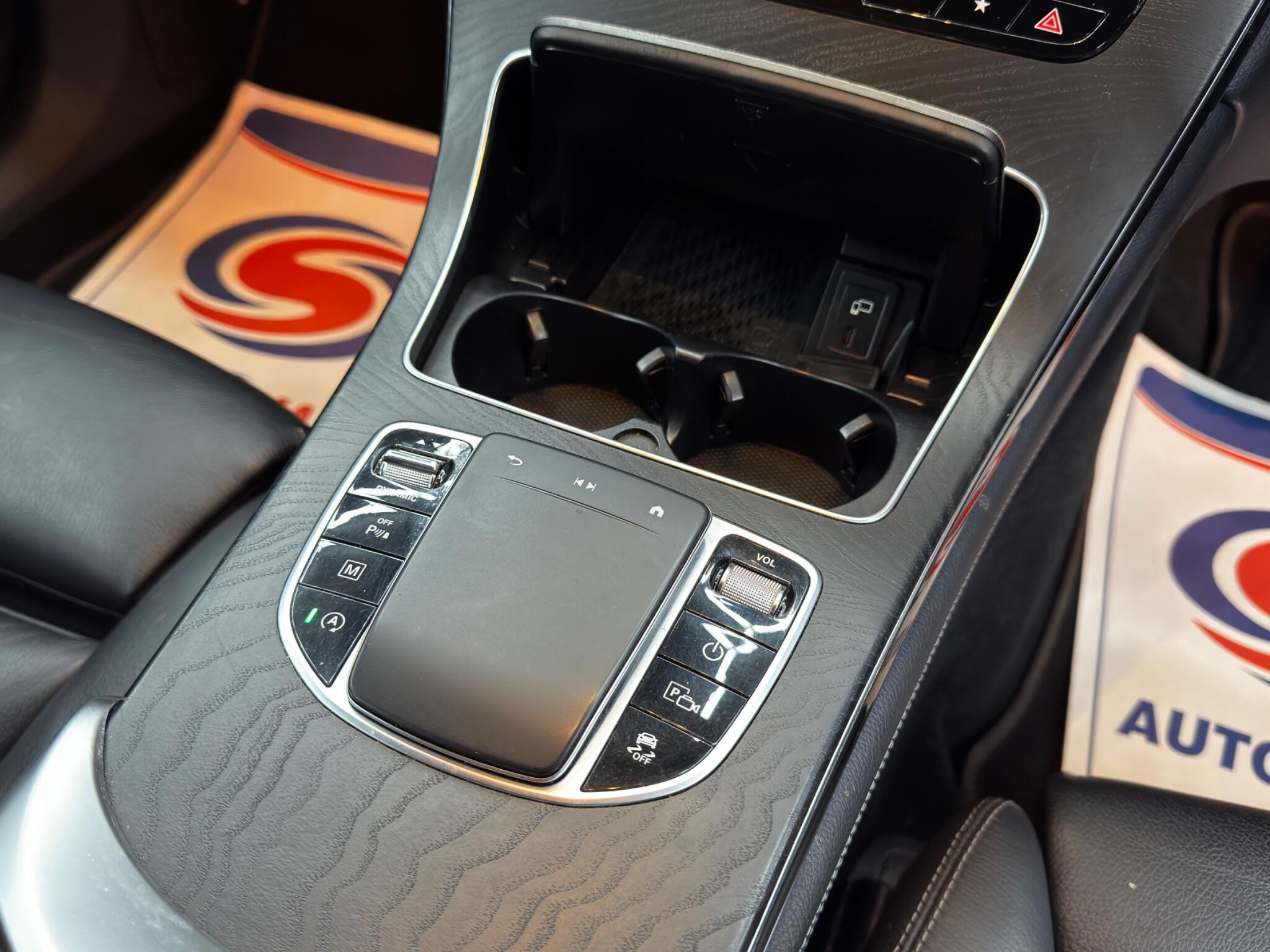 Mercedes GLC - Image 26