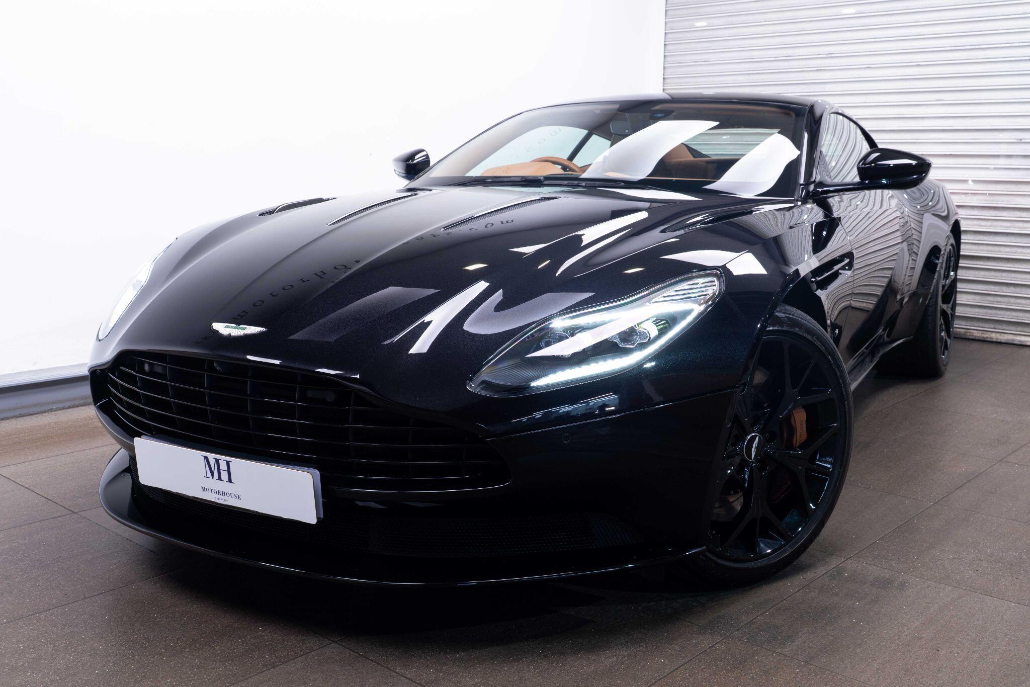 Aston Martin DB11 - Image 5
