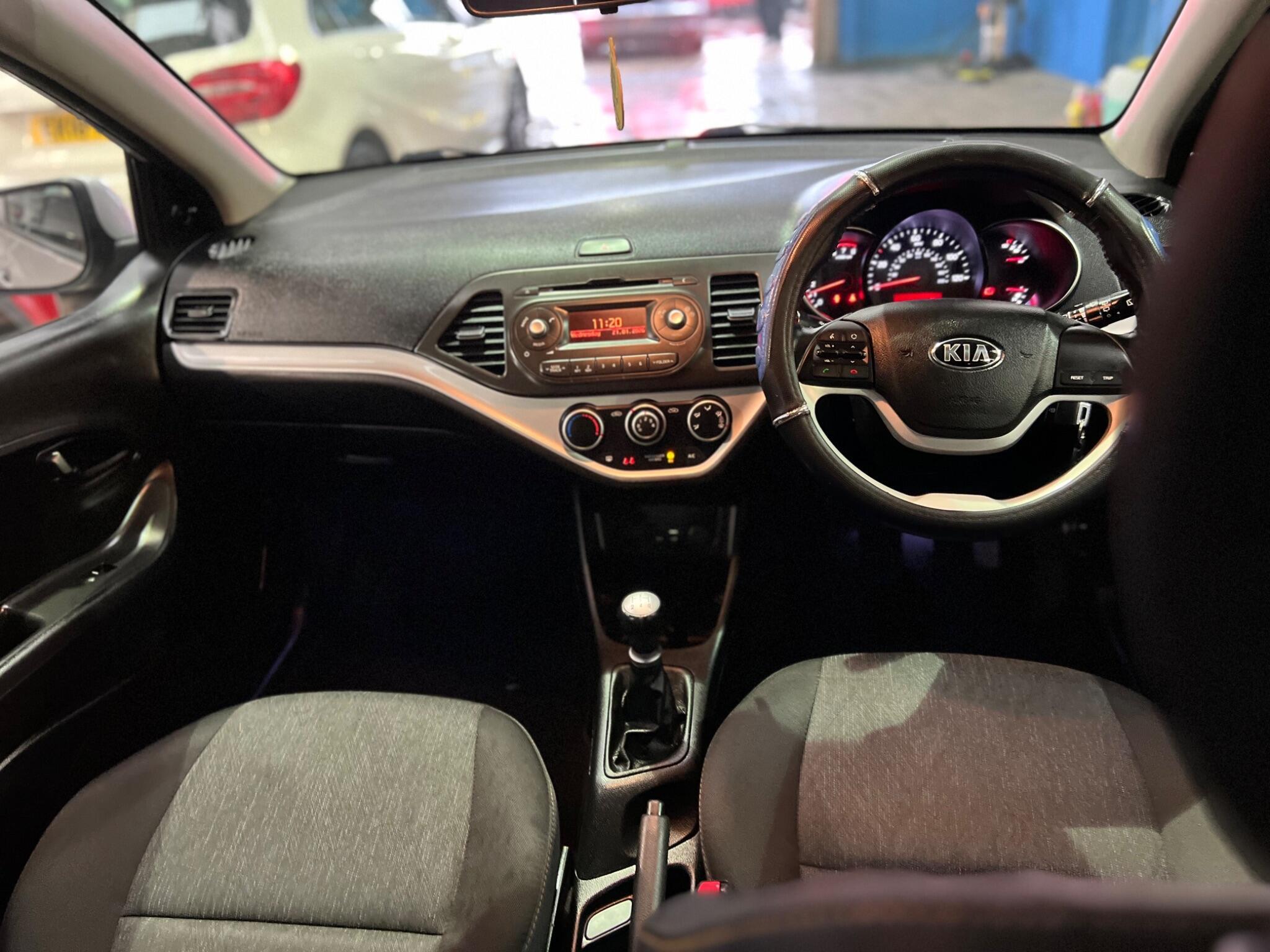 Kia Picanto - Image 23