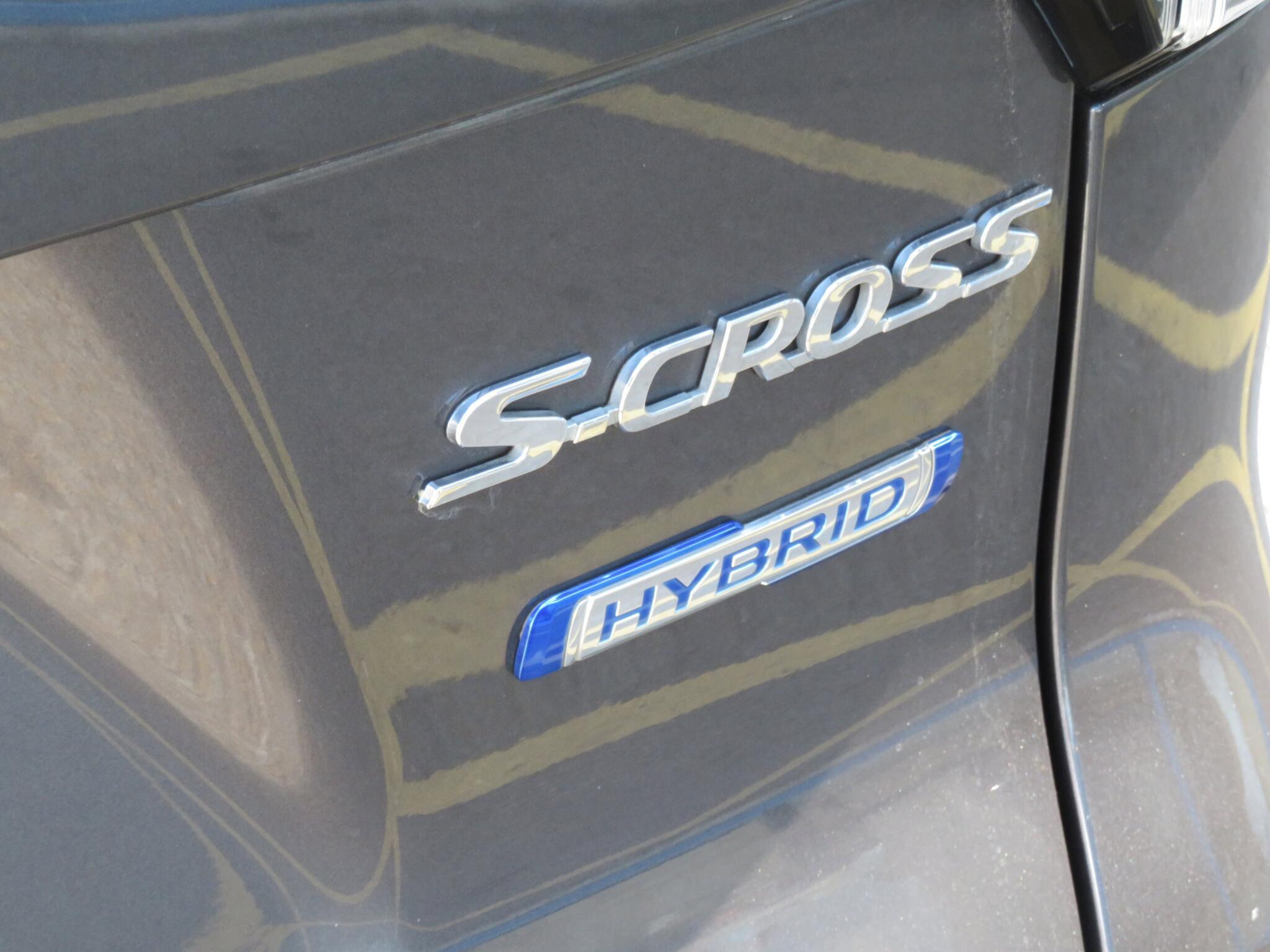 Suzuki S-Cross - Image 18