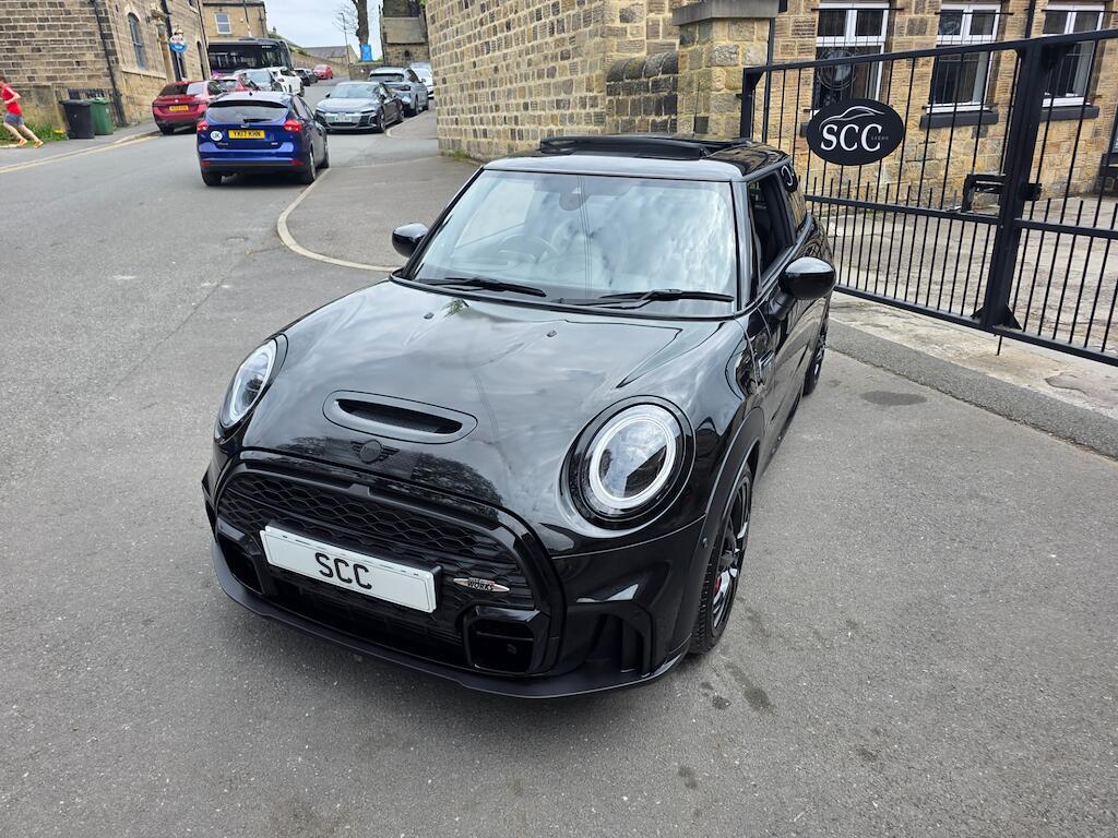 MINI Hatch - Image 21