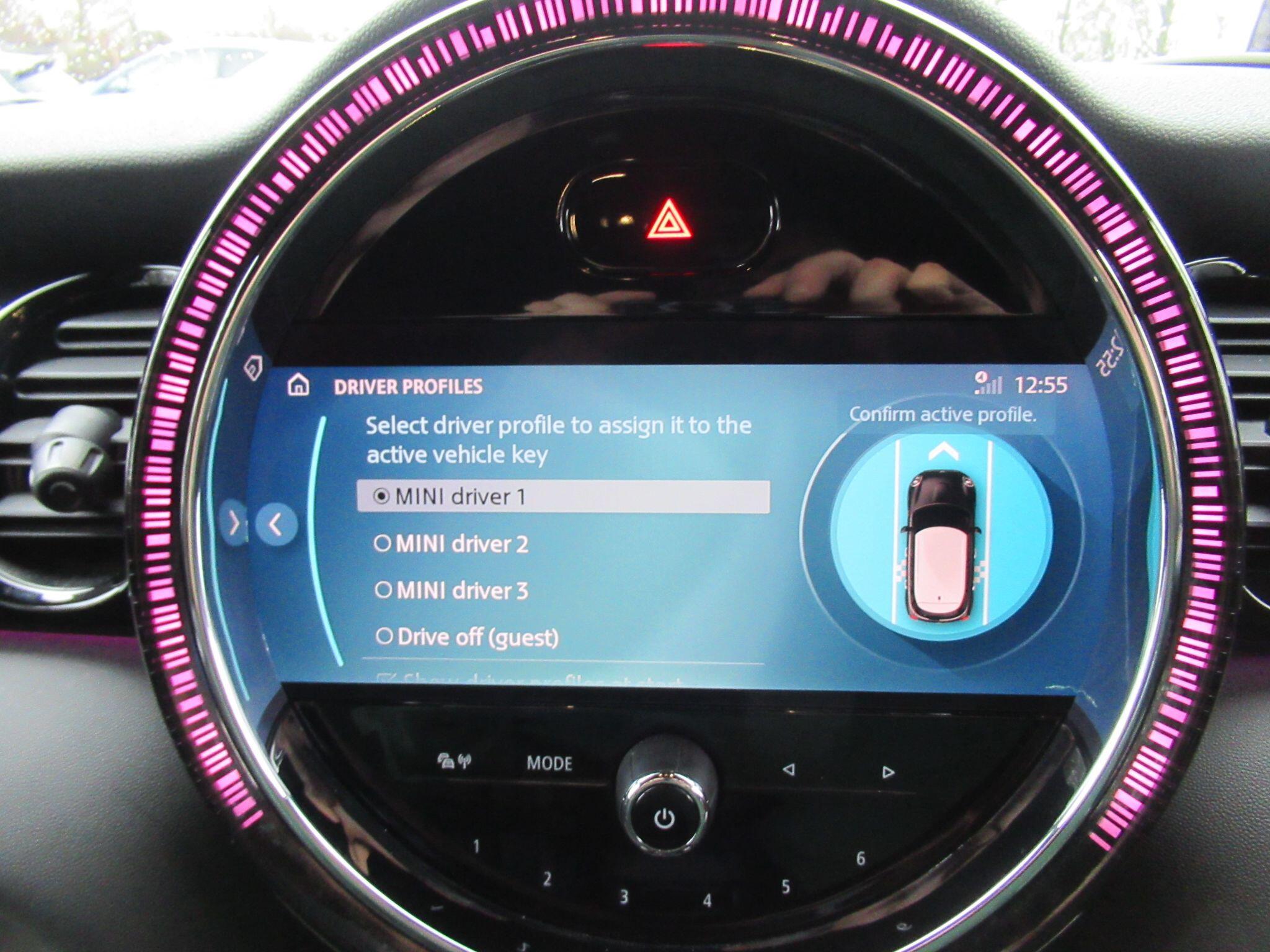 MINI Hatch - Image 40