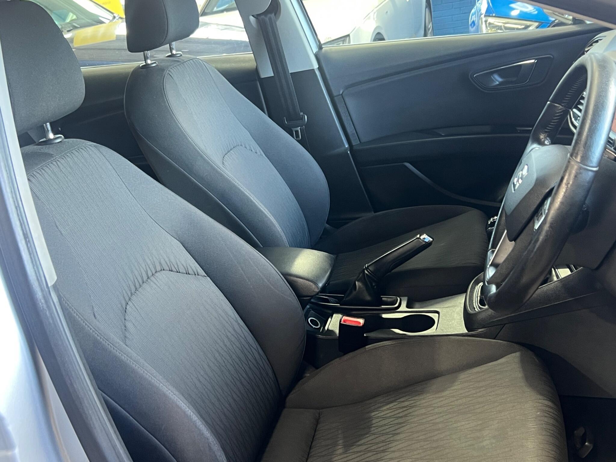 SEAT Leon - Image 12