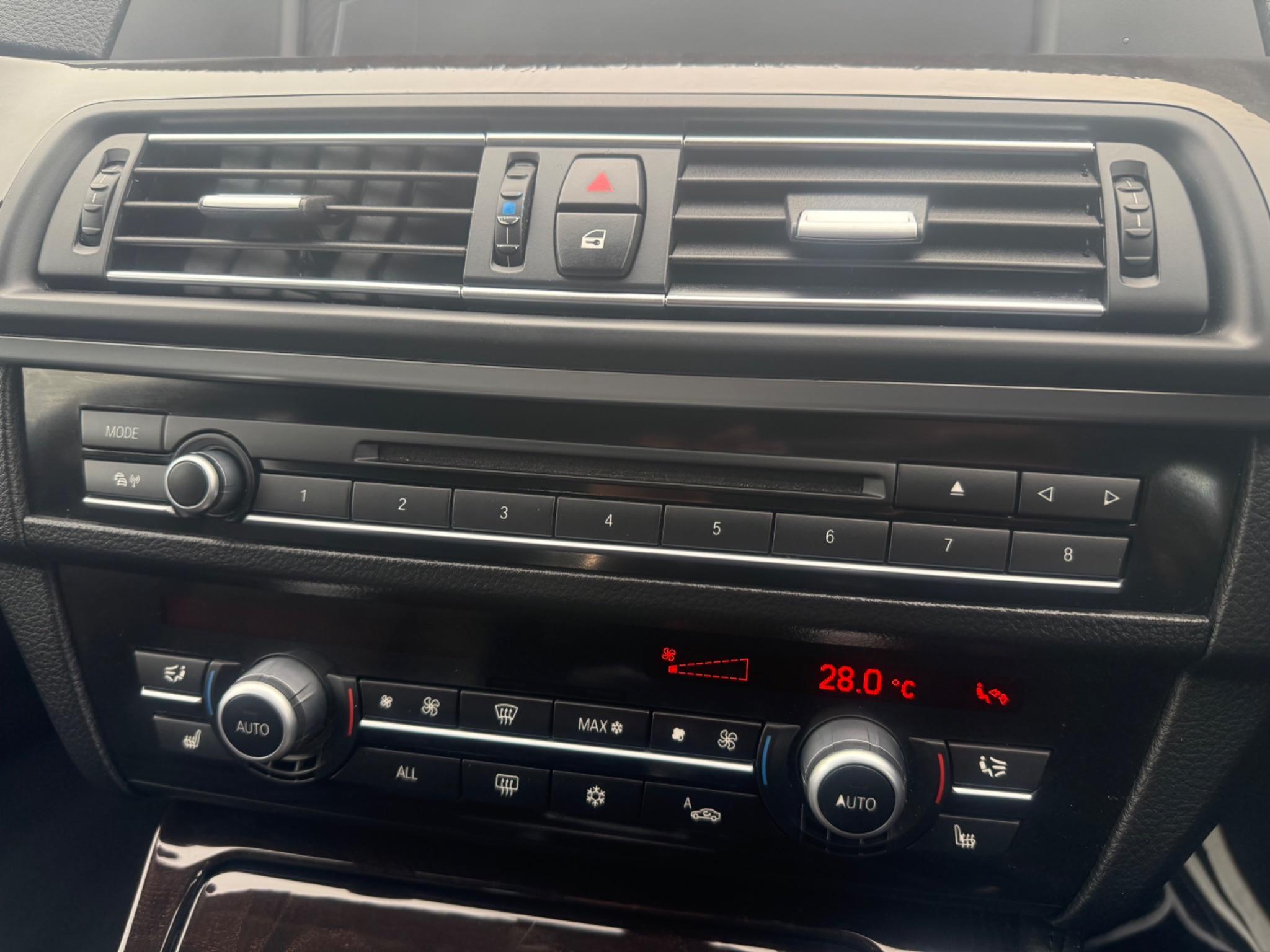 BMW 5 Series - Image 18