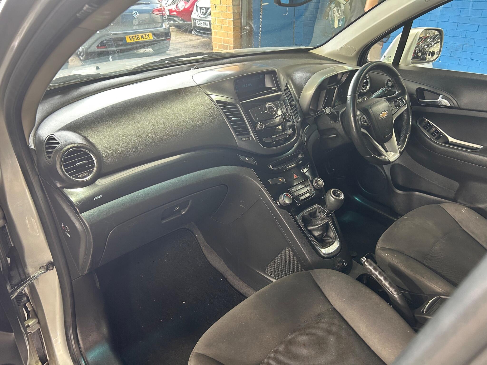 Chevrolet Orlando - Image 14