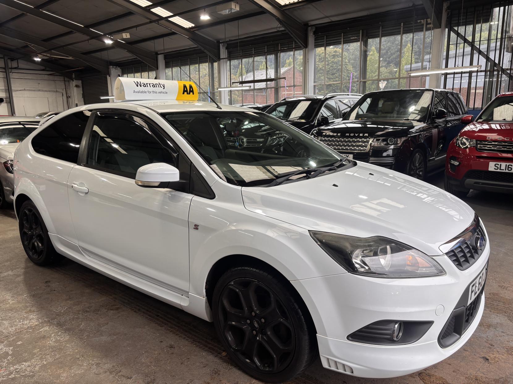 Ford Focus - Image 6