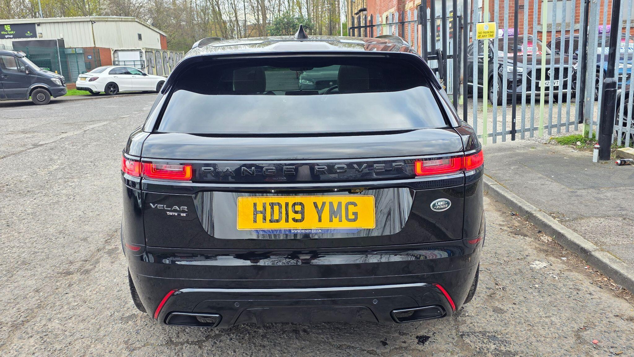 Land Rover Range Rover Velar - Image 13