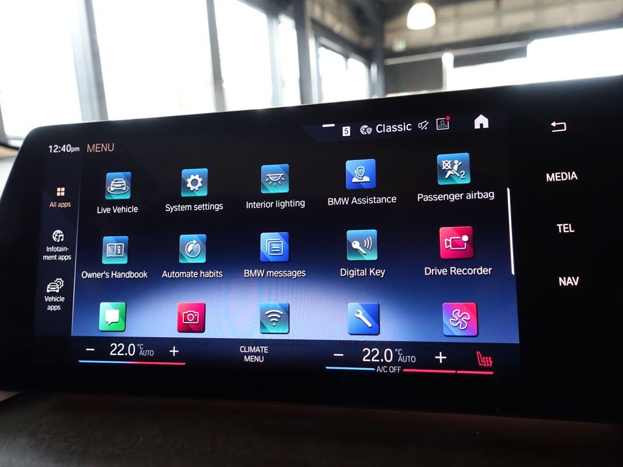 BMW 2 SERIES ACTIVE TOURER - Image 38