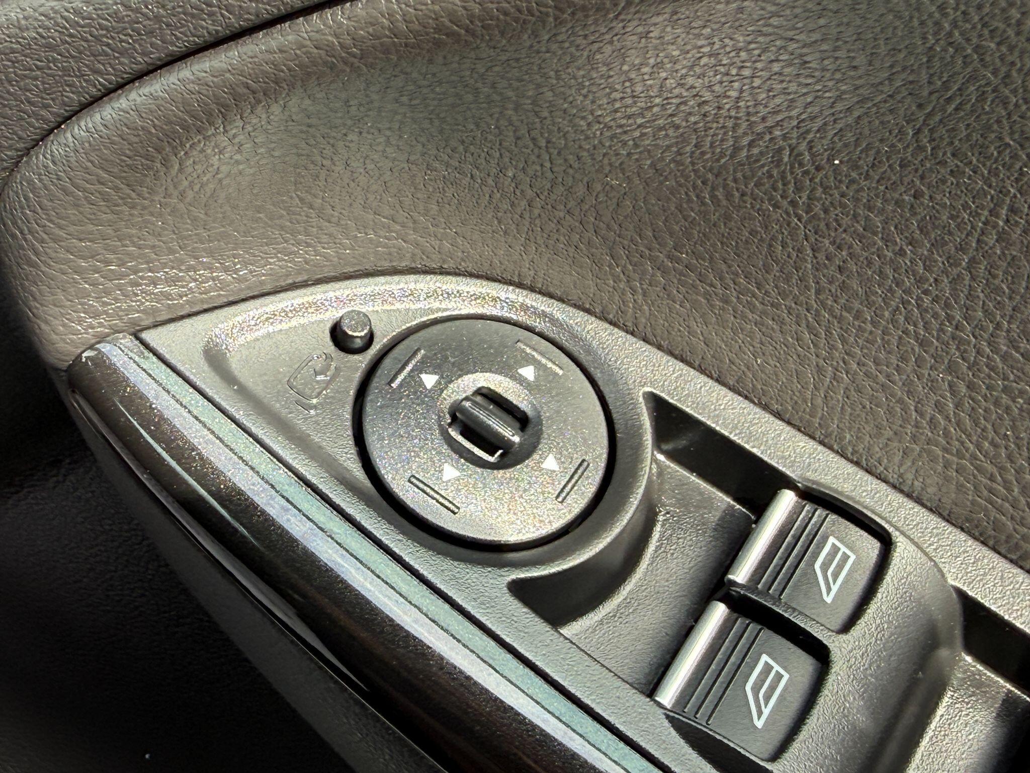 Ford Focus - Image 55