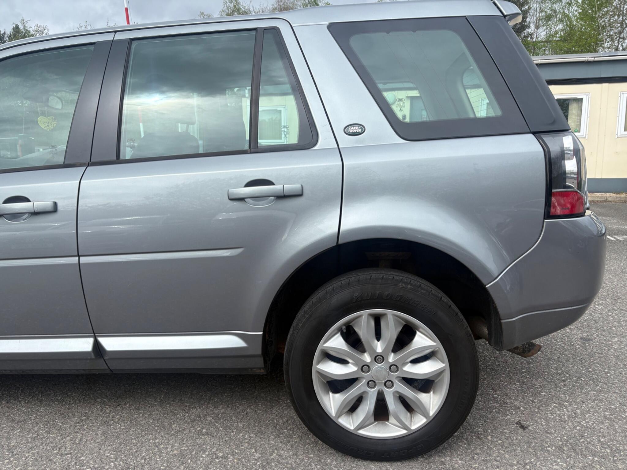 Land Rover Freelander 2 - Image 11