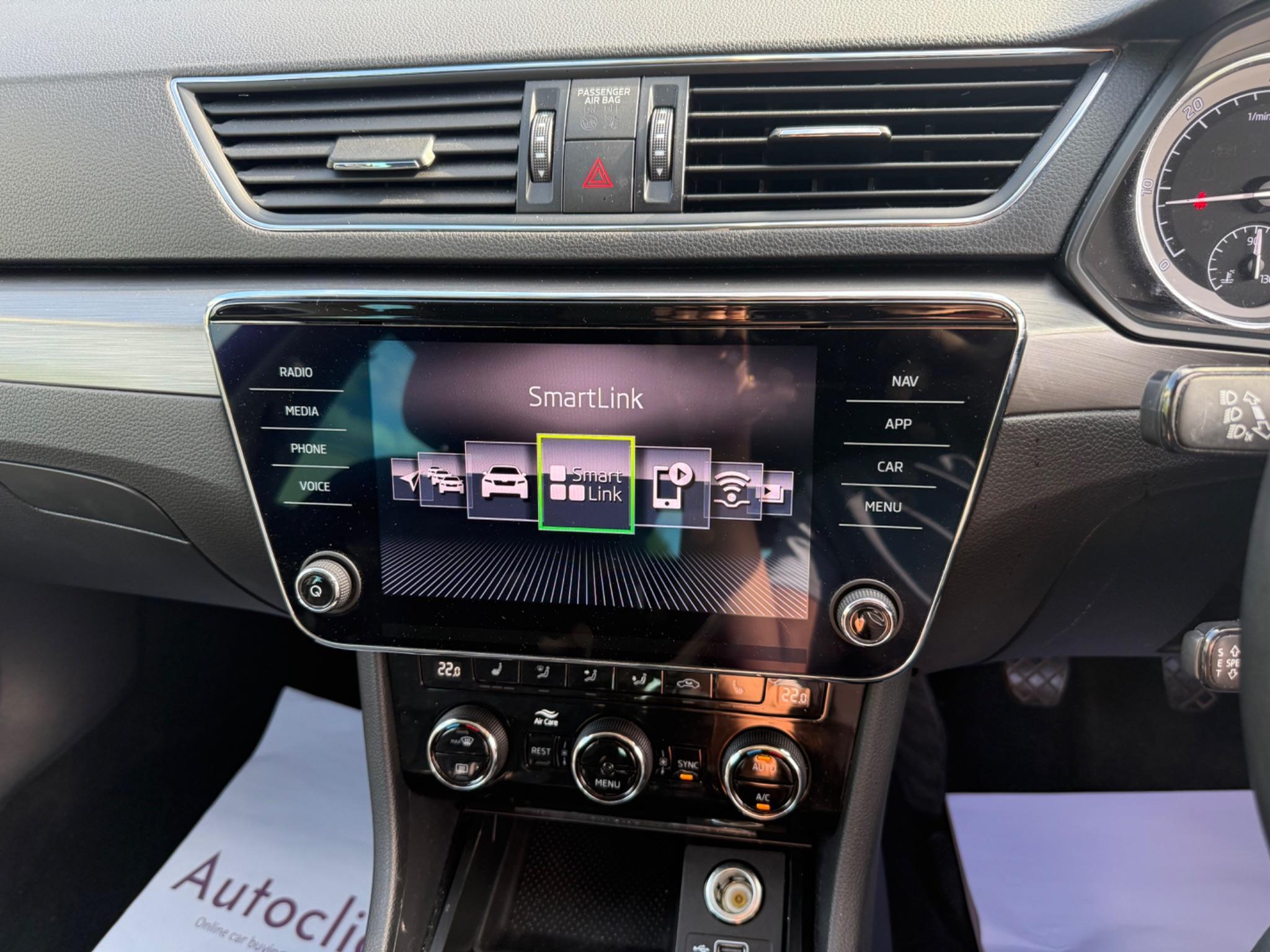 Skoda Superb - Image 32