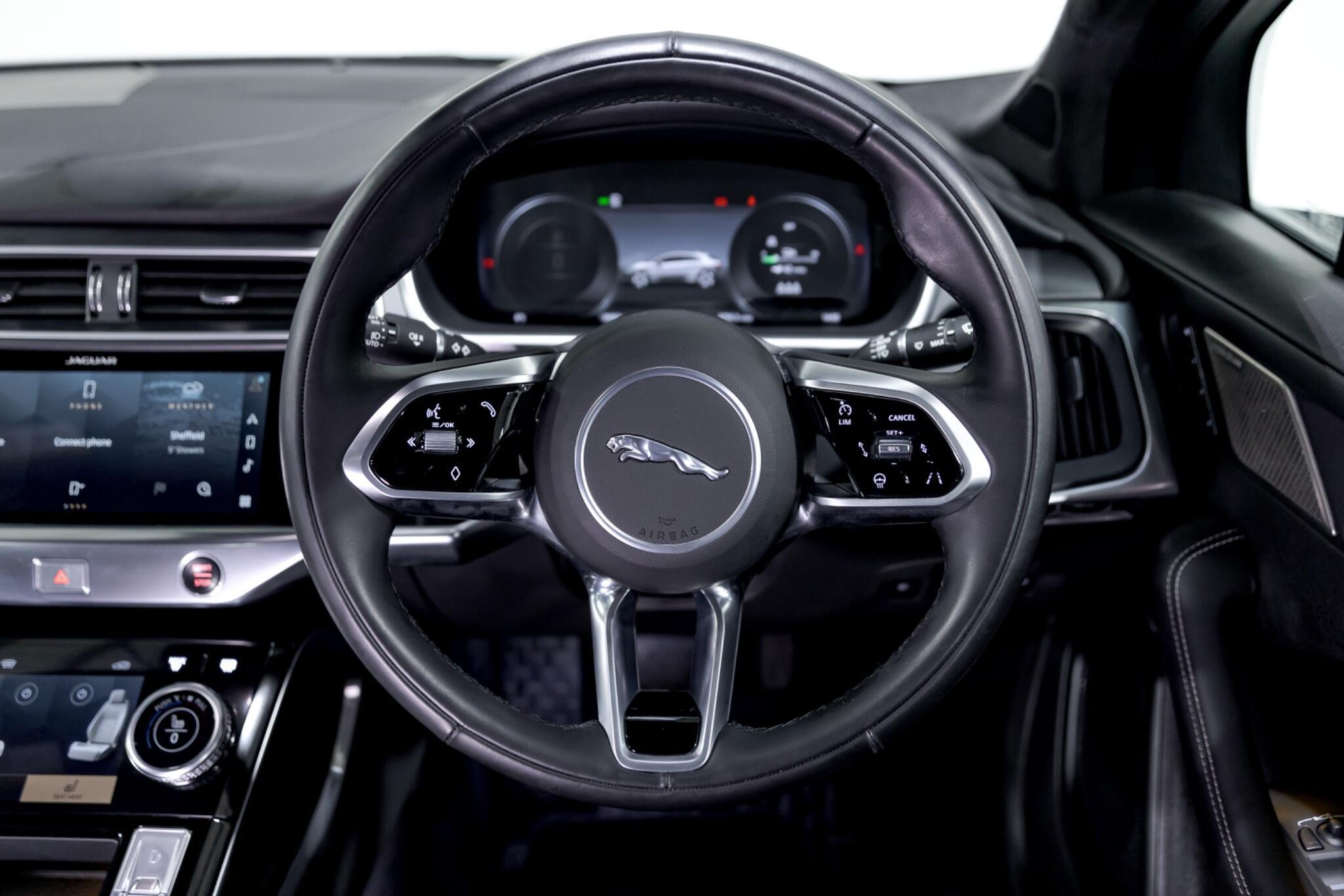 Jaguar I-Pace - Image 28