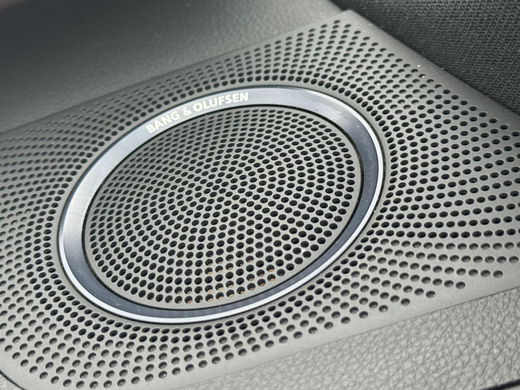 Audi SQ5 - Image 20