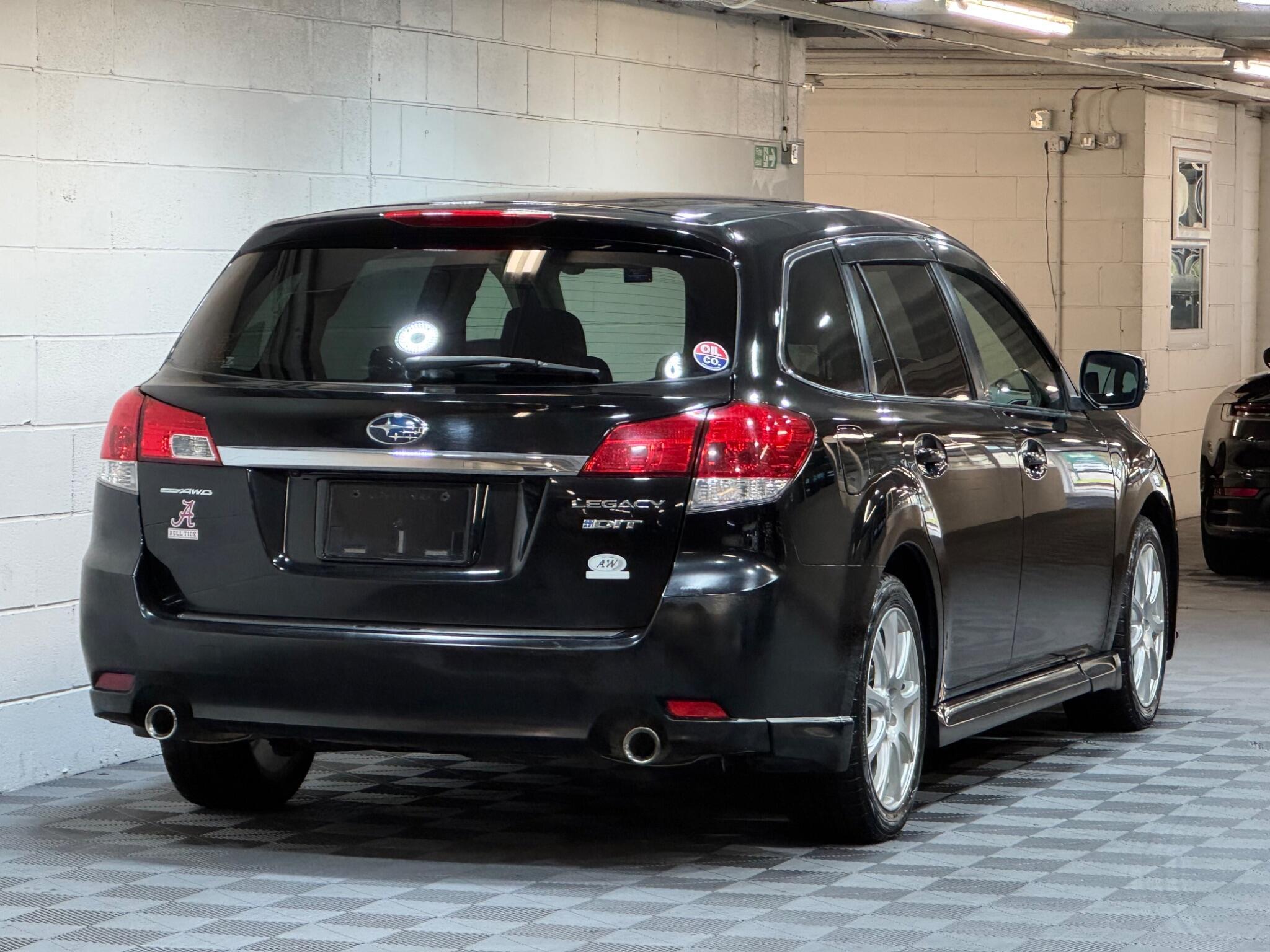 Subaru Legacy - Image 4