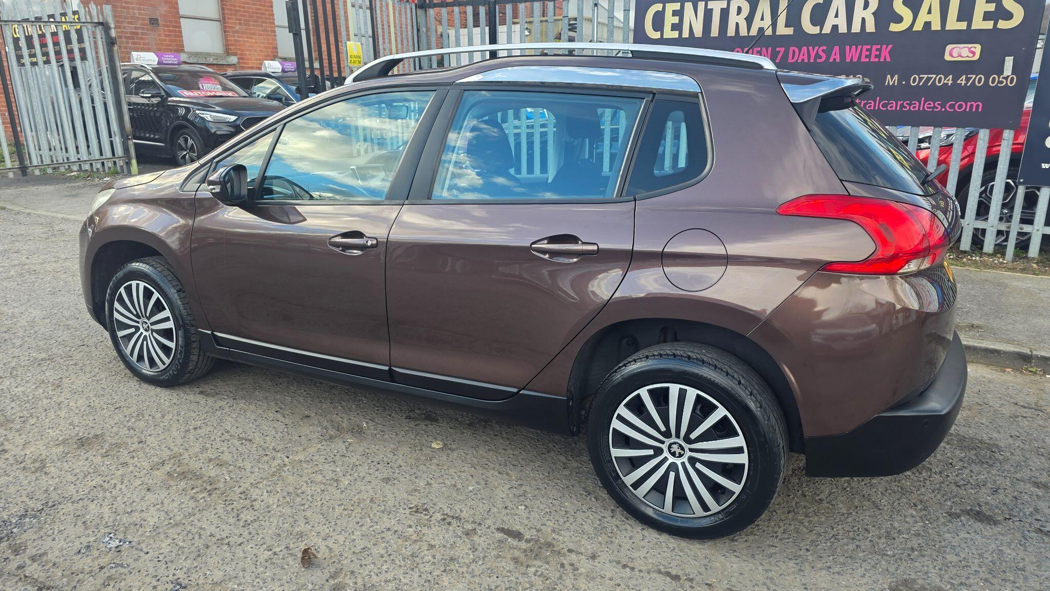 Peugeot 2008 - Image 18