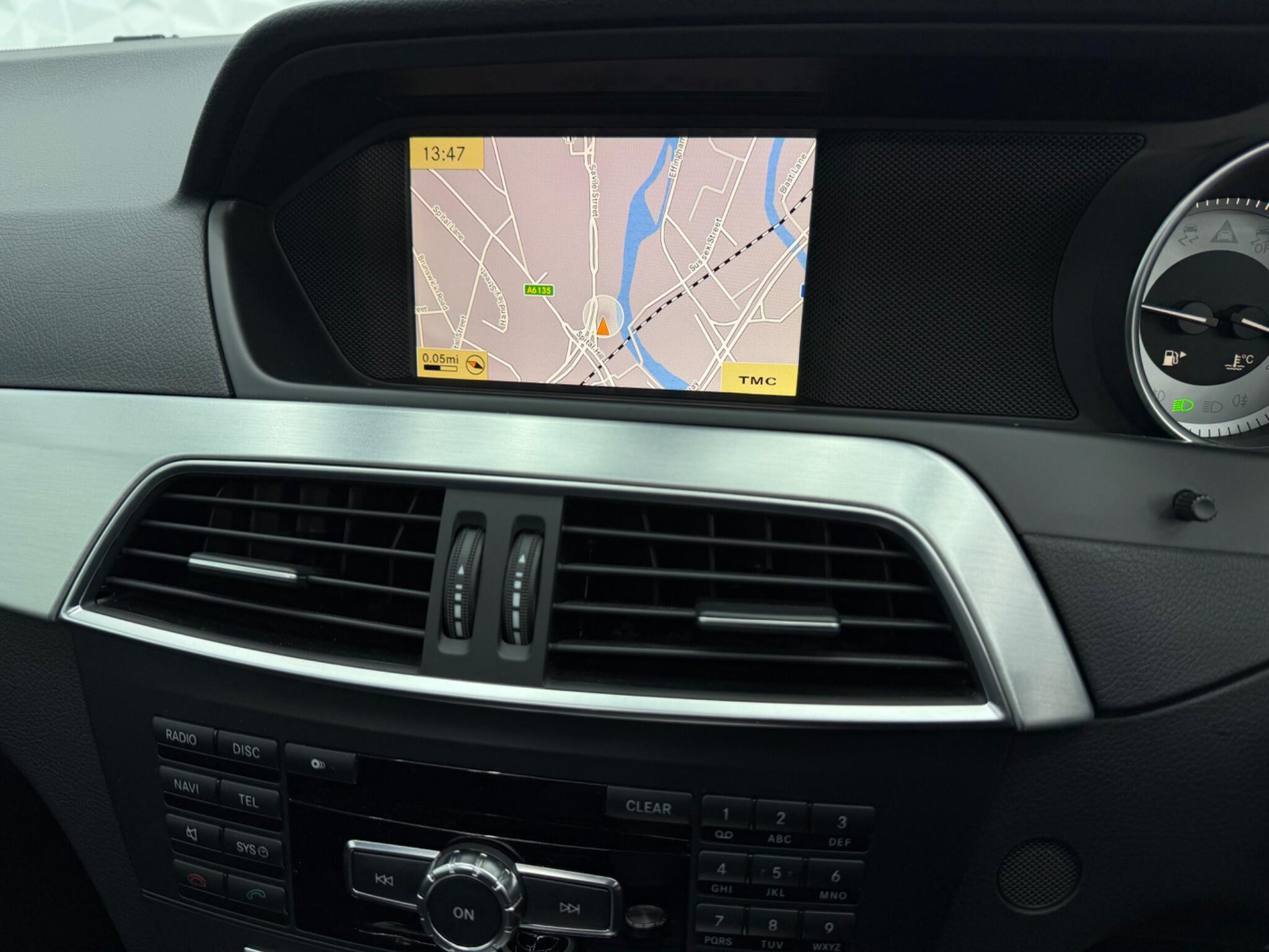 Mercedes C Class - Image 27