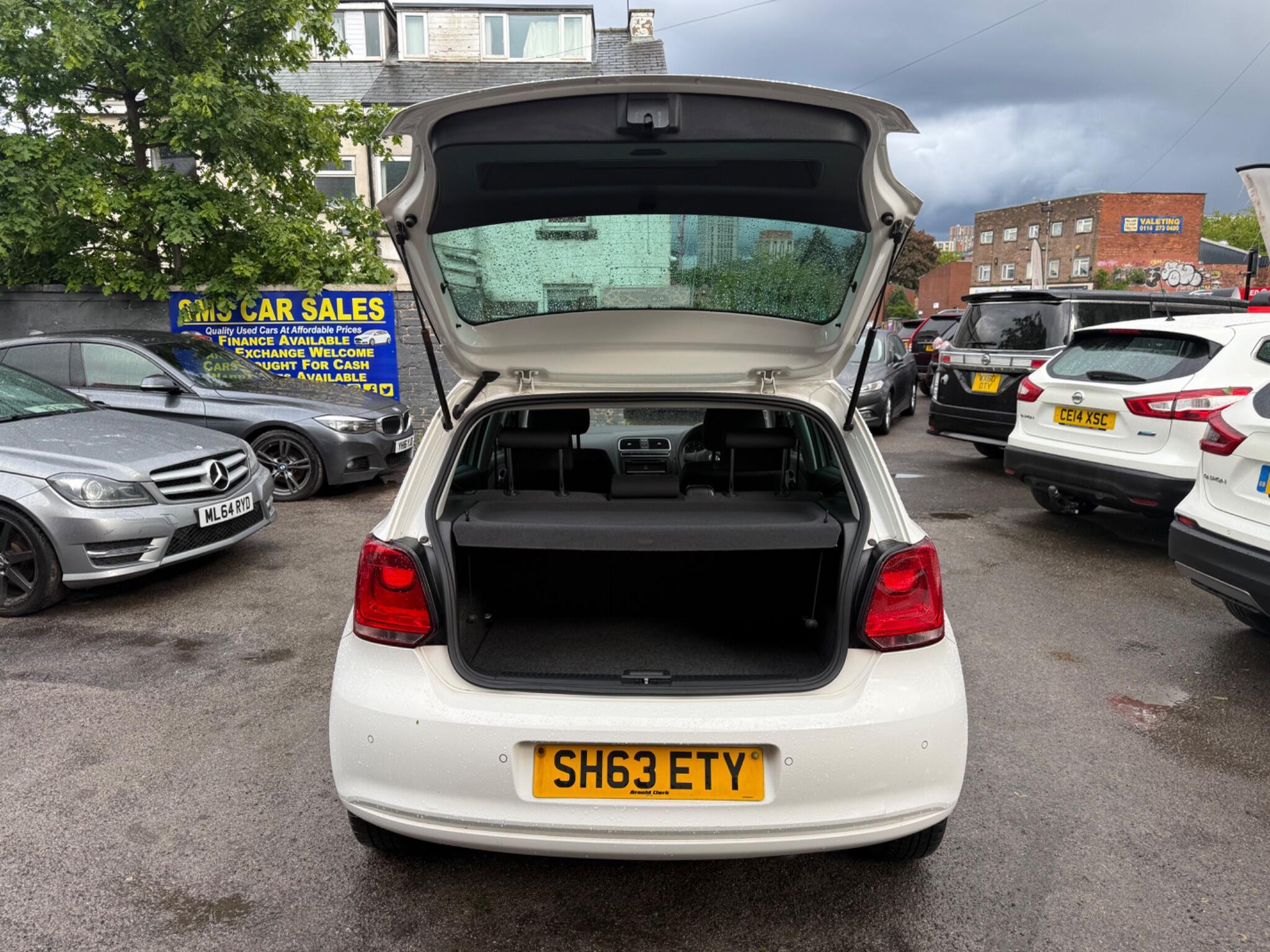 Volkswagen Polo - Image 24