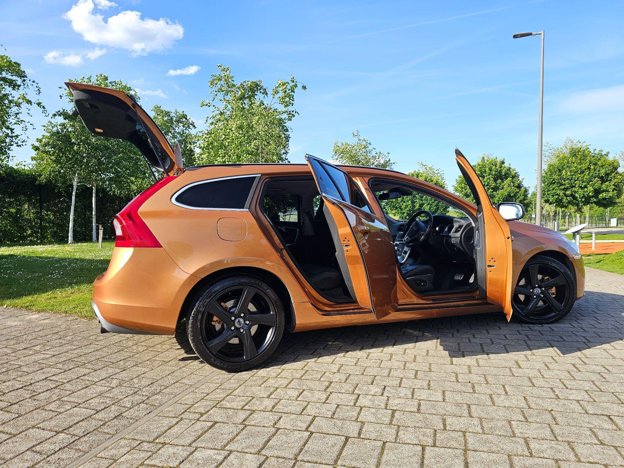 Volvo V60 - Image 19