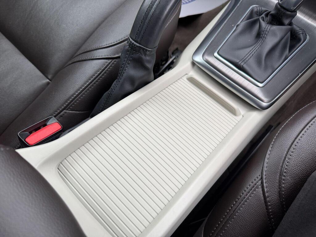 Volvo V40 - Image 65