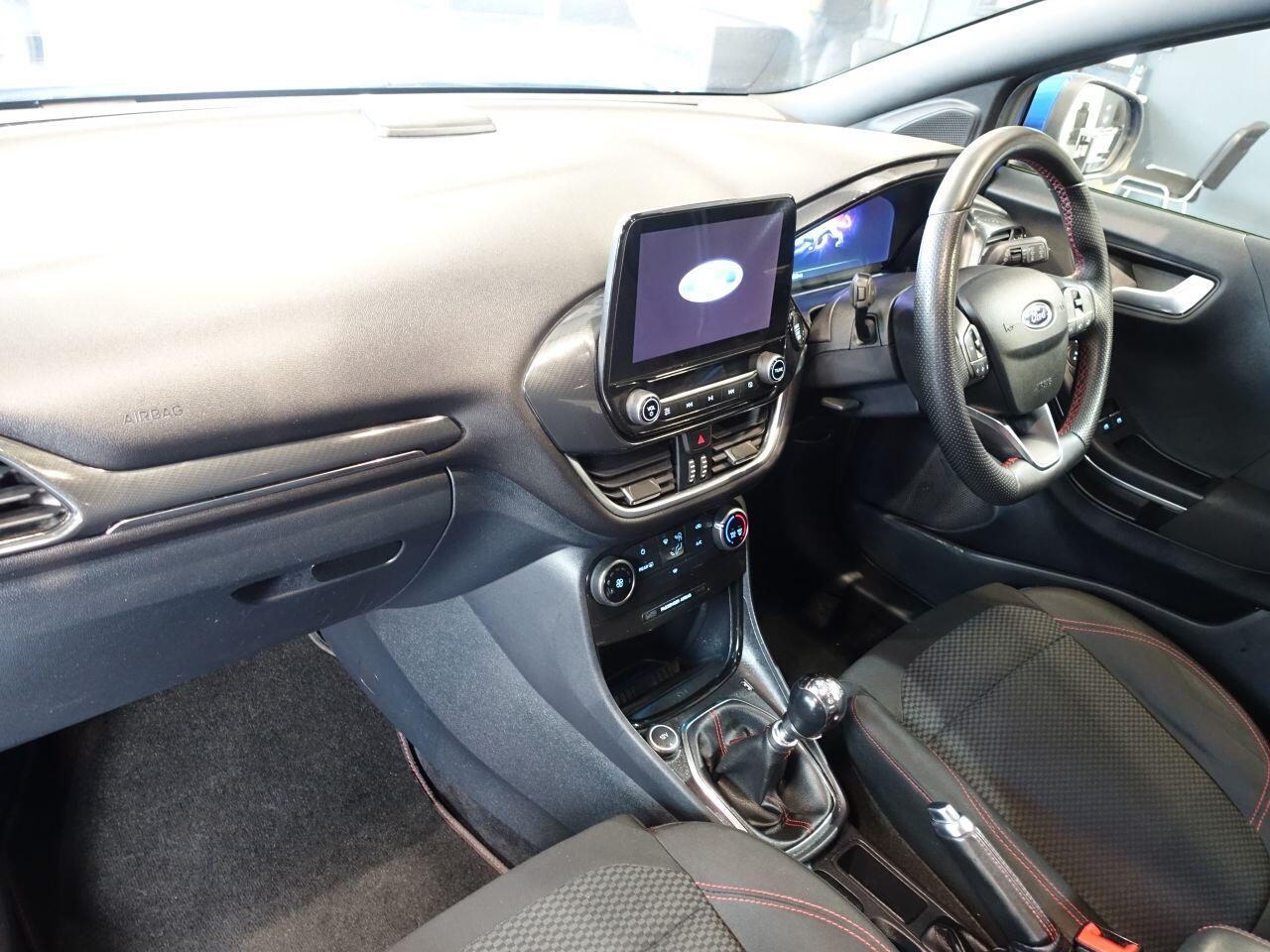 Ford Puma - Image 11